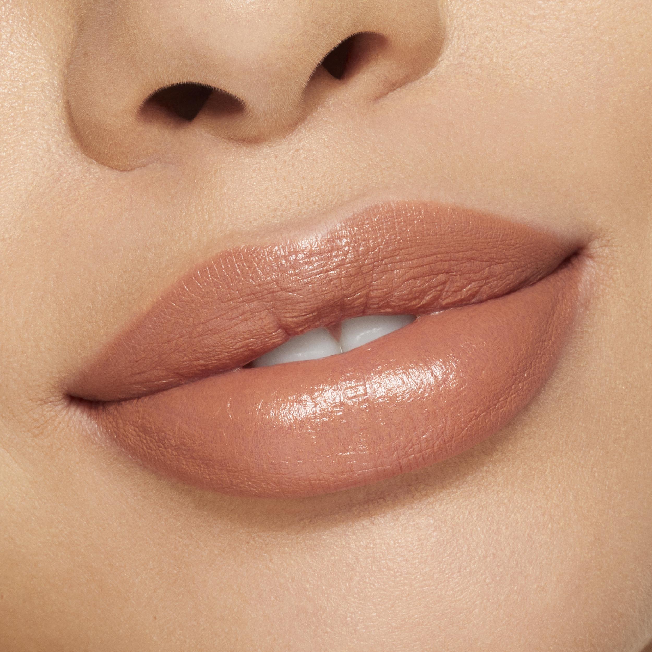 Long-Lasting Matte Creme Lipstick - Hydrating & Non-Drying, 12 Vibrant Colors for All-Day Wear - Perfect for Parties, Dates & Everyday Makeup Looks
