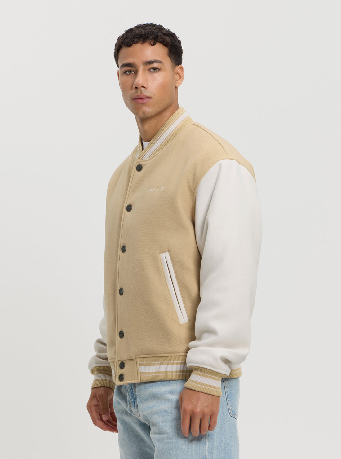 GUESS Women's Beige Bomber Jacket - Lightweight Casual Outerwear for Spring & Fall | Perfect for Streetwear, Travel & Everyday Fashion