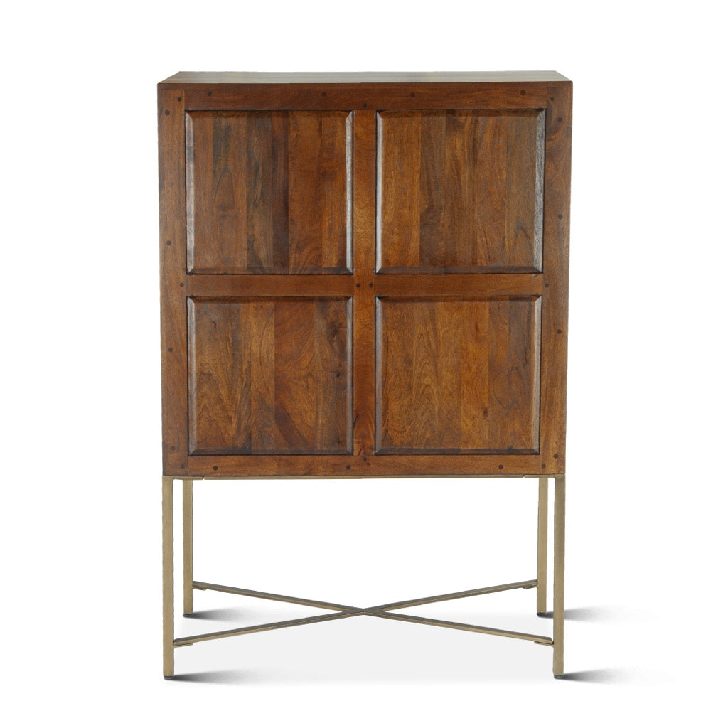 Stylish Honey Brown Cosmopolitan Bar Cabinet - Modern Home Bar Furniture for Living Room, Dining Room & Entertaining Spaces