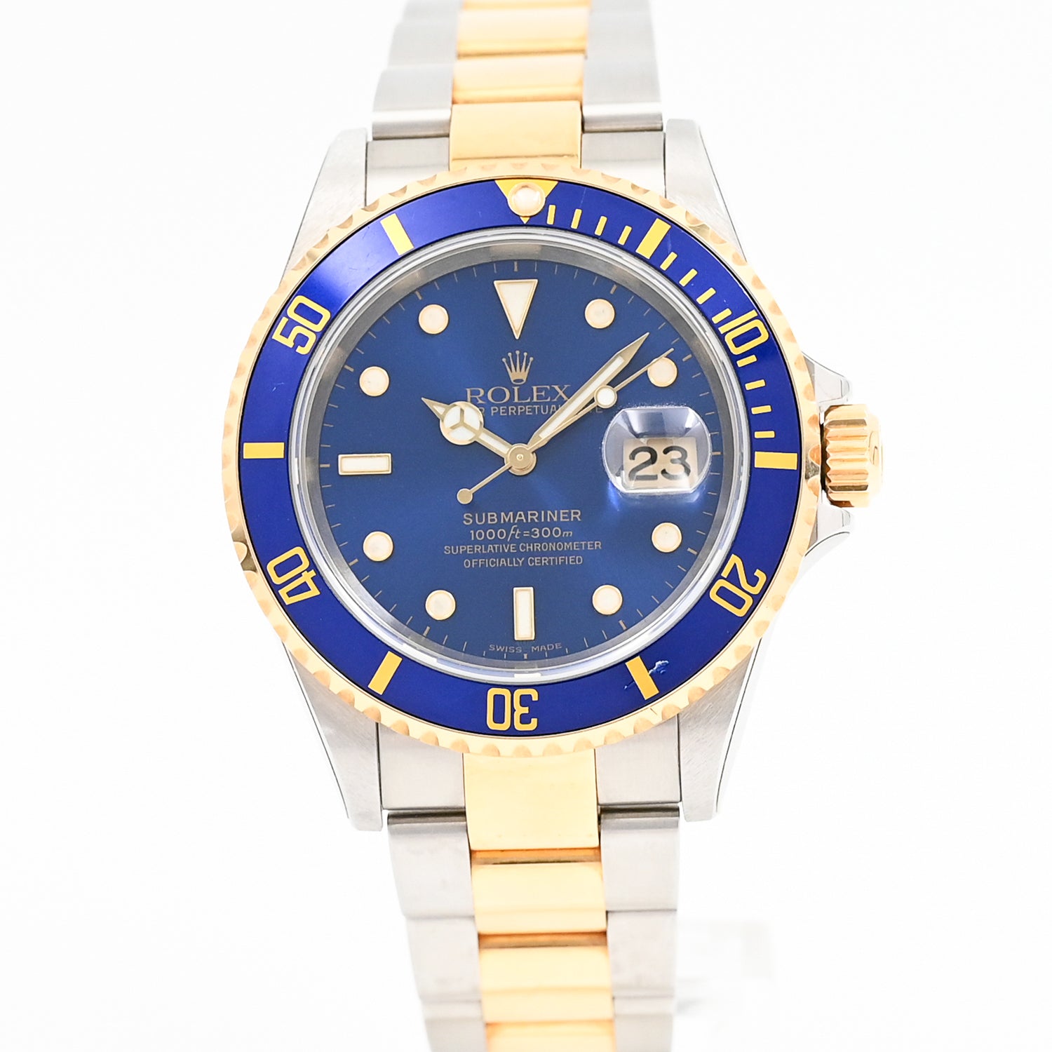 Rolex Submariner Date 2007 - Luxury Men's Diving Watch with Date Display - Perfect for Scuba Diving, Business Meetings & Special Occasions