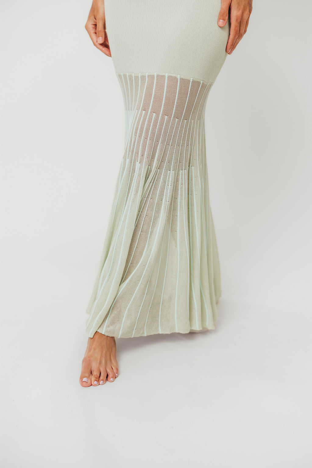 Yolanda Women's Sleeveless Sweater Maxi Dress with Sheer Mesh Skirt in Mint Green - Elegant Casual Summer Dress for Beach, Party & Date Night