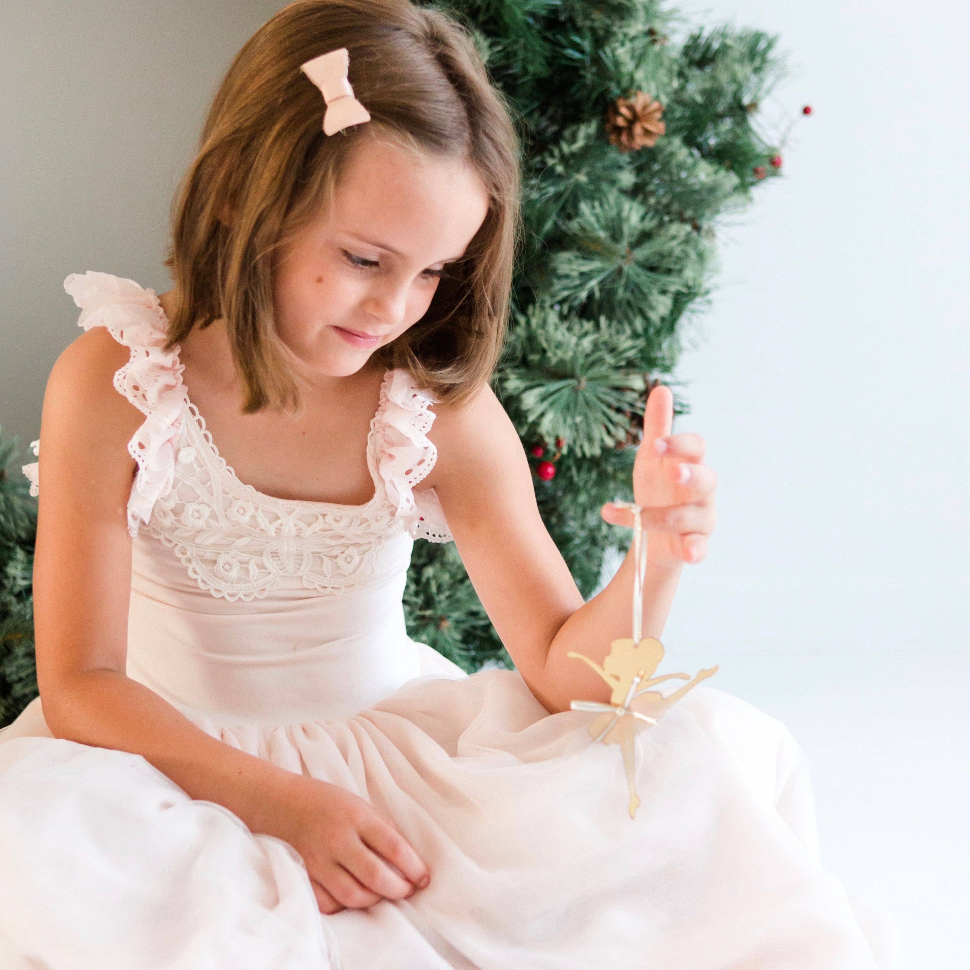 Elegant Gold Ballerina Christmas Ornament - Handcrafted Holiday Tree Decoration for Xmas, Winter Celebrations & Festive Home Décor