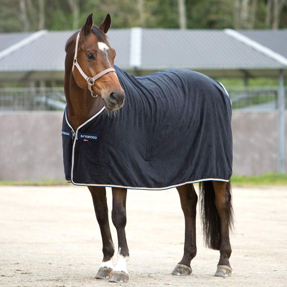 Walter Cooler Day Sheet with Quick Dry Technology - Dark Navy 69