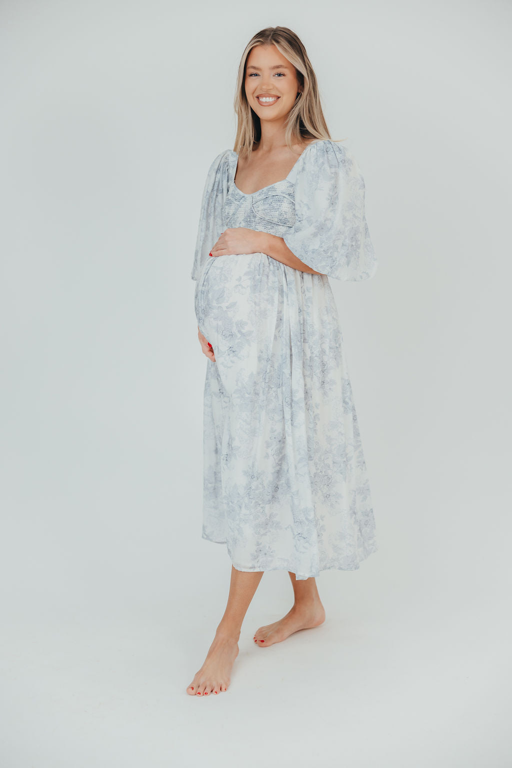 Harlow Maxi Dress - Light Blue Floral Maternity Dress | Bump Friendly & Size Inclusive (S-3XL) | Perfect for Pregnancy, Beach Vacations & Summer Weddings