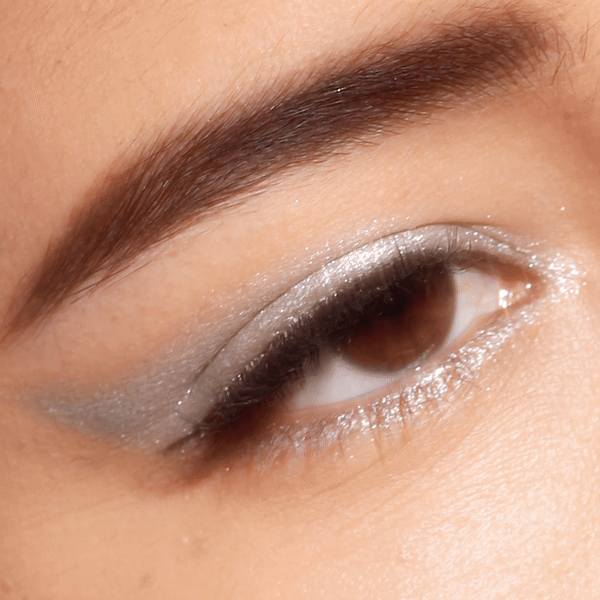 Shimmer Eyeliner (009, Silver) - Waterproof Long-Lasting Liquid Eyeliner for Party, Night Out & Special Occasions