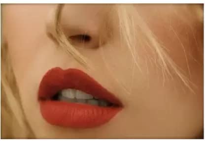 Premium Matte Lipstick - Long Lasting Hydrating Apple Shaped Lipstick for Women, Perfect for Everyday Wear & Special Occasions