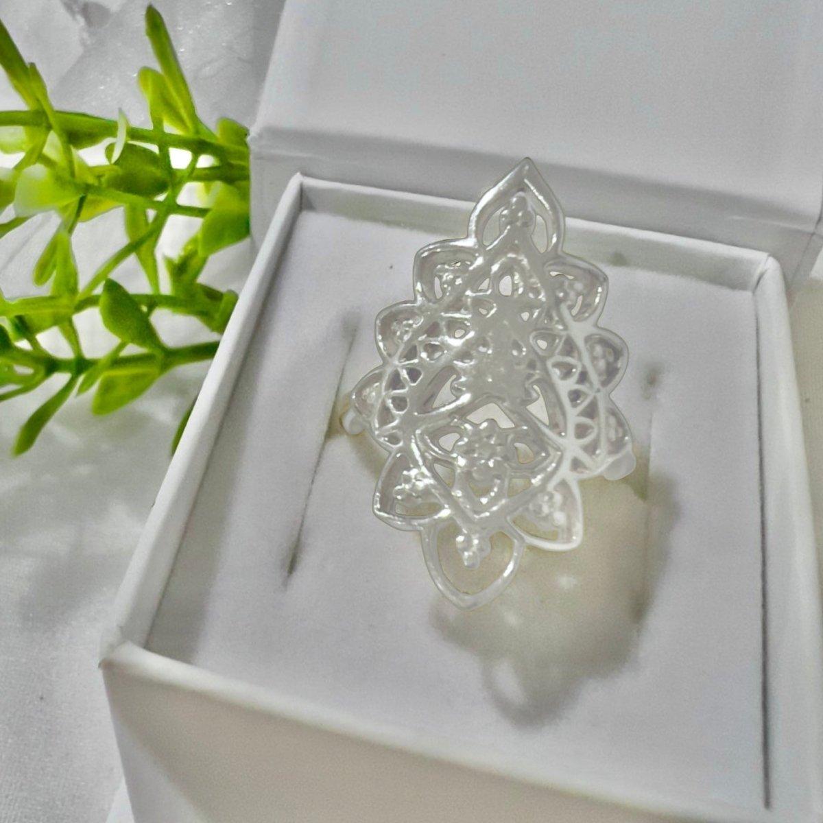 Laihas Prestige Maisie Sterling Silver Boho Ring for Women - Handmade 925 Silver Bohemian Stackable Ring - Perfect for Everyday Wear, Layering & Boho Fashion