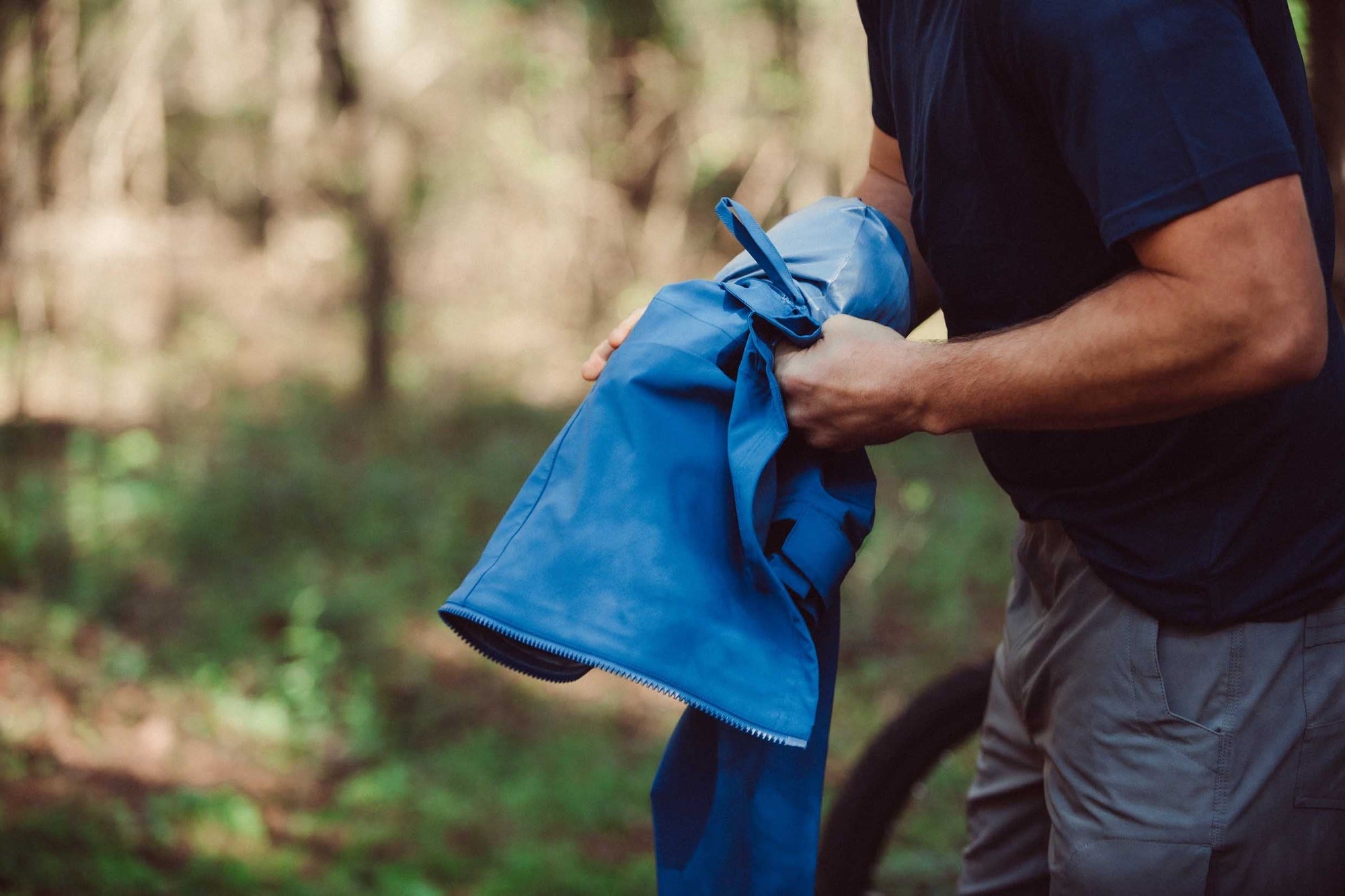 Loch Packable Jacket - Lightweight Waterproof Windbreaker for Men & Women - Perfect for Hiking, Travel & Outdoor Adventures
