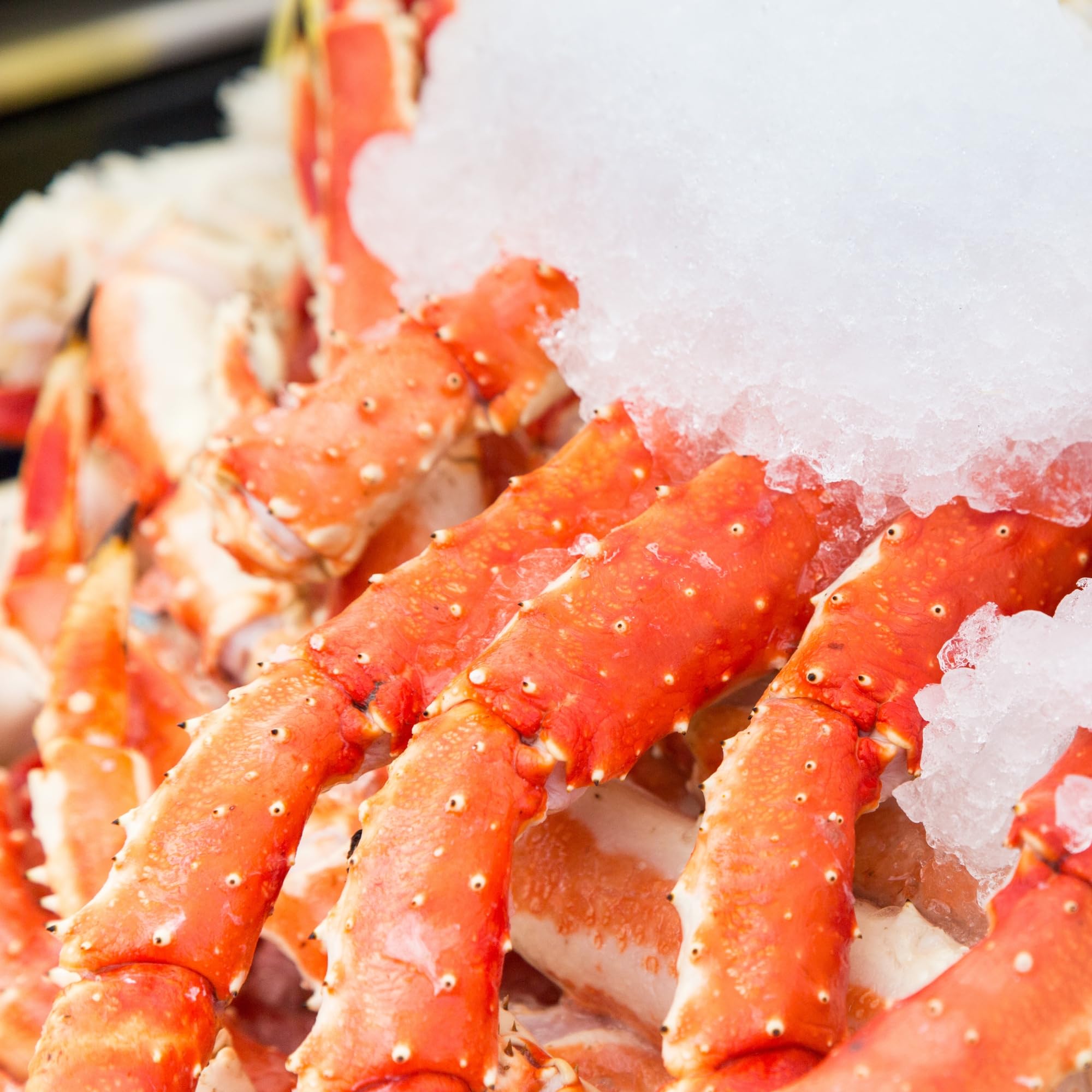Premium Alaskan King Crab Legs - Colossal Red King Crab (6-9 Count, 4Lbs) | Wild-Caught, Jumbo Size | Perfect for Seafood Feasts, Gourmet Dinners & Special Occasions