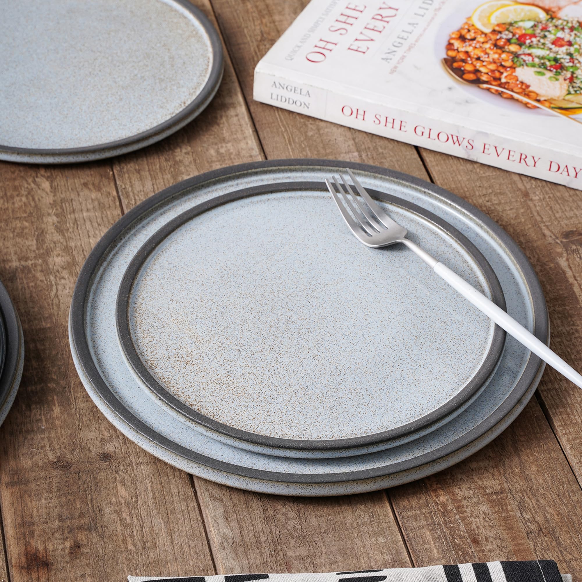 Stone Lain Vince Stoneware Reactive Glaze Dinnerware Set - 16-Piece Gray Dinner Set for 4, Durable Ceramic Plates & Bowls - Perfect for Family Dinners, Entertaining Guests & Restaurant-Style Dining