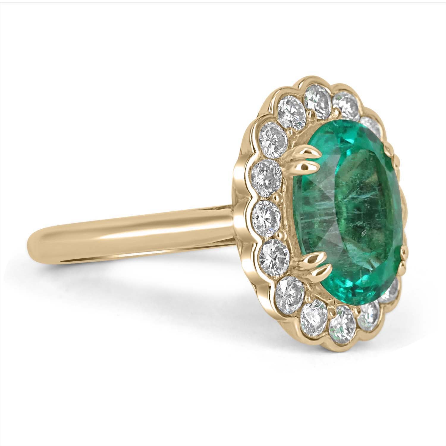5.15tcw 18K Gold Oval Colombian Emerald & Diamond Halo Statement Ring for Women - Luxury Engagement, Anniversary Gift, Evening Party Jewelry