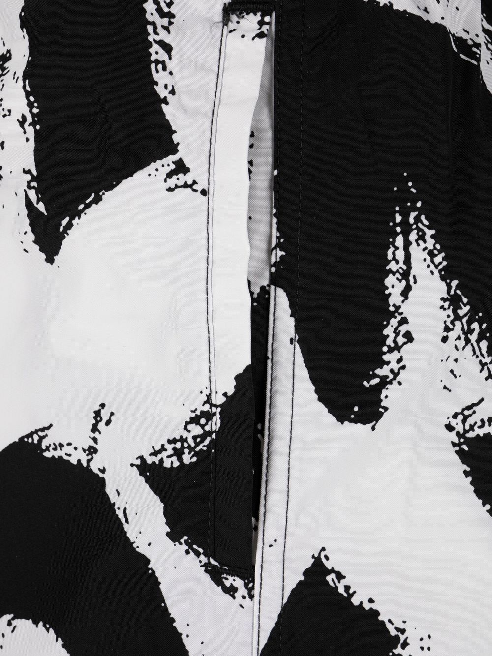 Alexander McQueen Black Sea Clothing - Stylish & Comfortable Apparel for Casual & Beach Wear