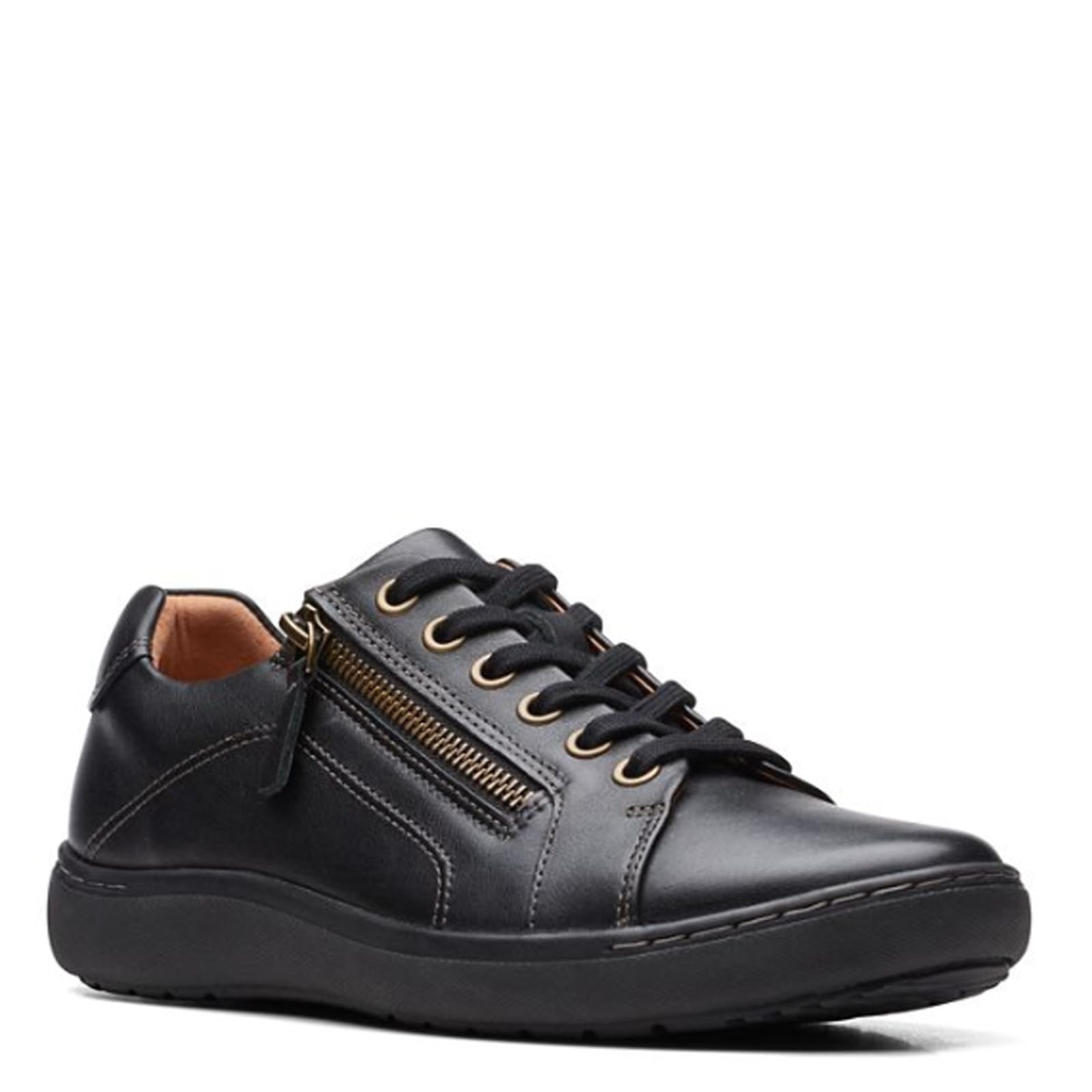 Clarks Women's Nalle Lace-Up Sneakers - Comfortable Casual Walking Shoes in Black/Black, Size 9 | Perfect for Work, Travel & Everyday Wear