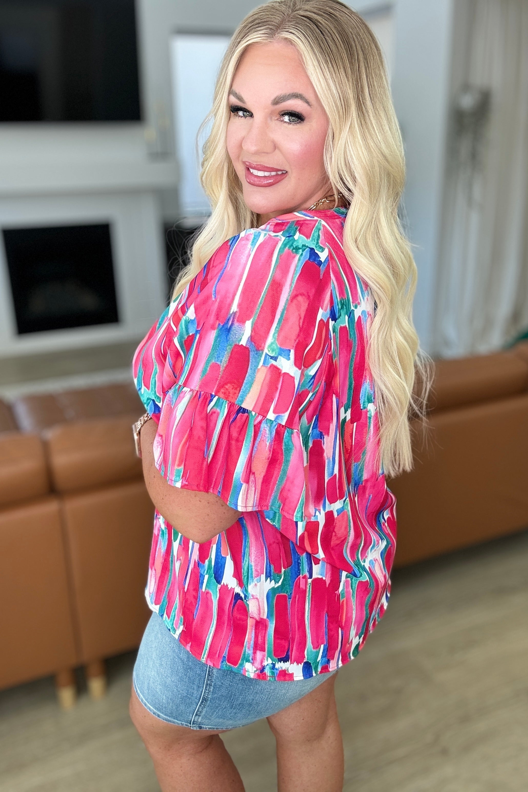 Elegant V-Neck Blouse for Women - Chic Art Exhibit & Office Wear - Flowy Casual Tops for Work & Special Occasions
