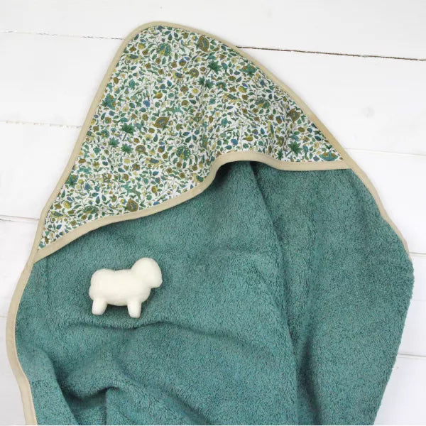 Premium Barnabe Loves Coffee Bath Towel - Soft & Absorbent 31x31 Inches - Perfect for Bath, Beach & Spa Relaxation