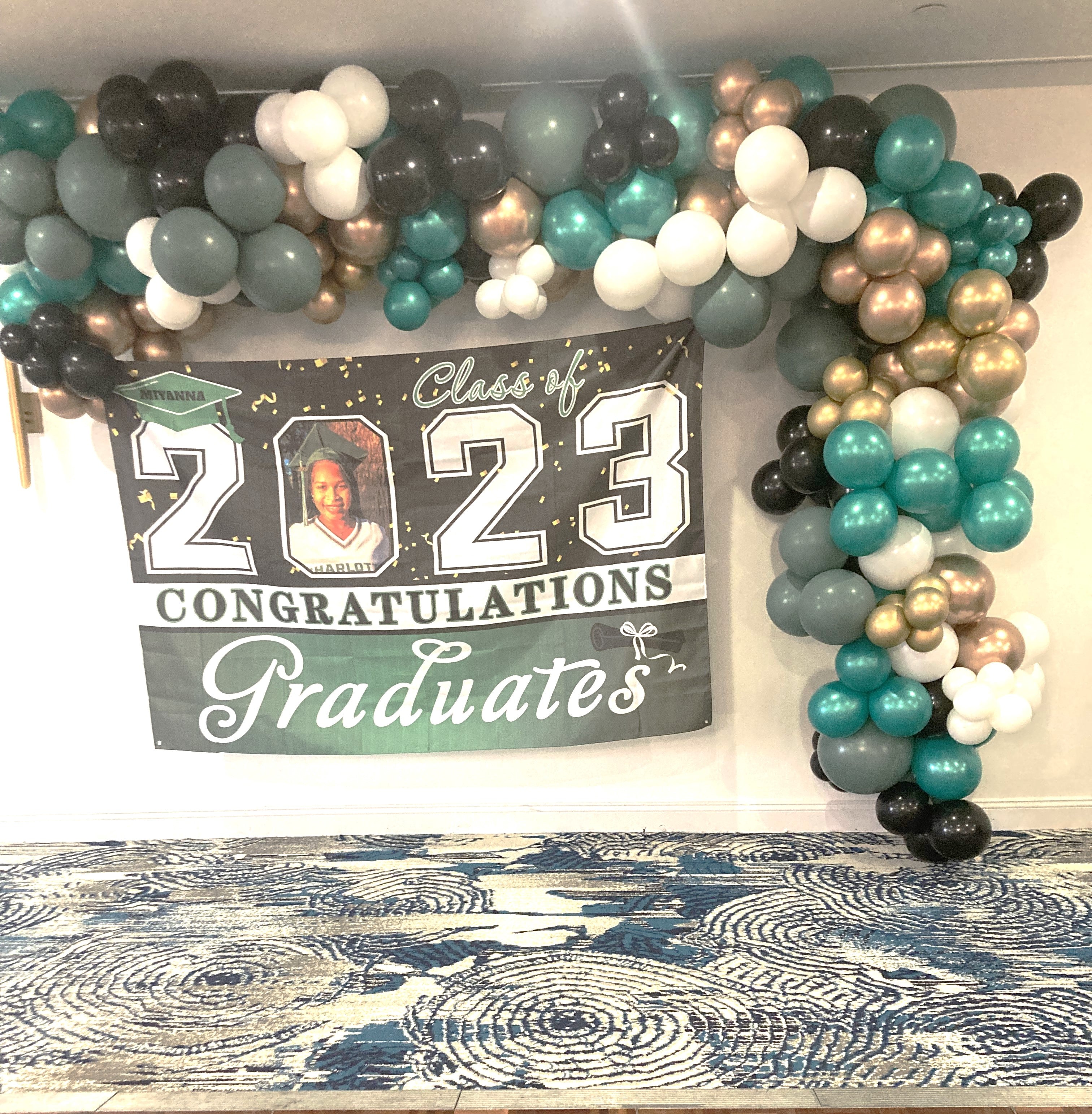 Class of 2024 Graduation Banner - Custom Printed College & High School Graduation Party Decorations - Perfect for Graduation Ceremonies, Photo Backdrops & School Celebrations