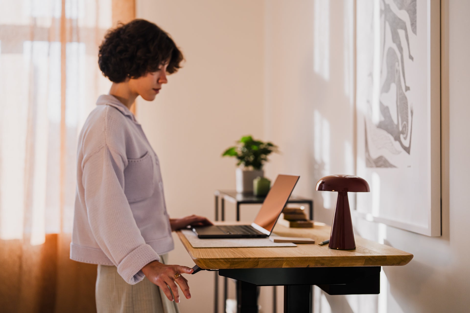 Ergonomic Standing Desk Pro Mini - Adjustable Height Home Office Desk for Small Spaces | Perfect for Remote Work, Study & Gaming Setup