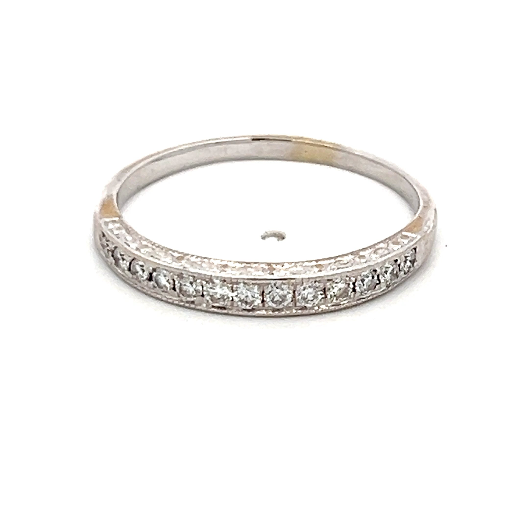 0.10 Carat Round Brilliant G SI1 Diamond 14K White Gold Engagement Ring for Women - Perfect for Proposals, Weddings & Anniversary Gifts