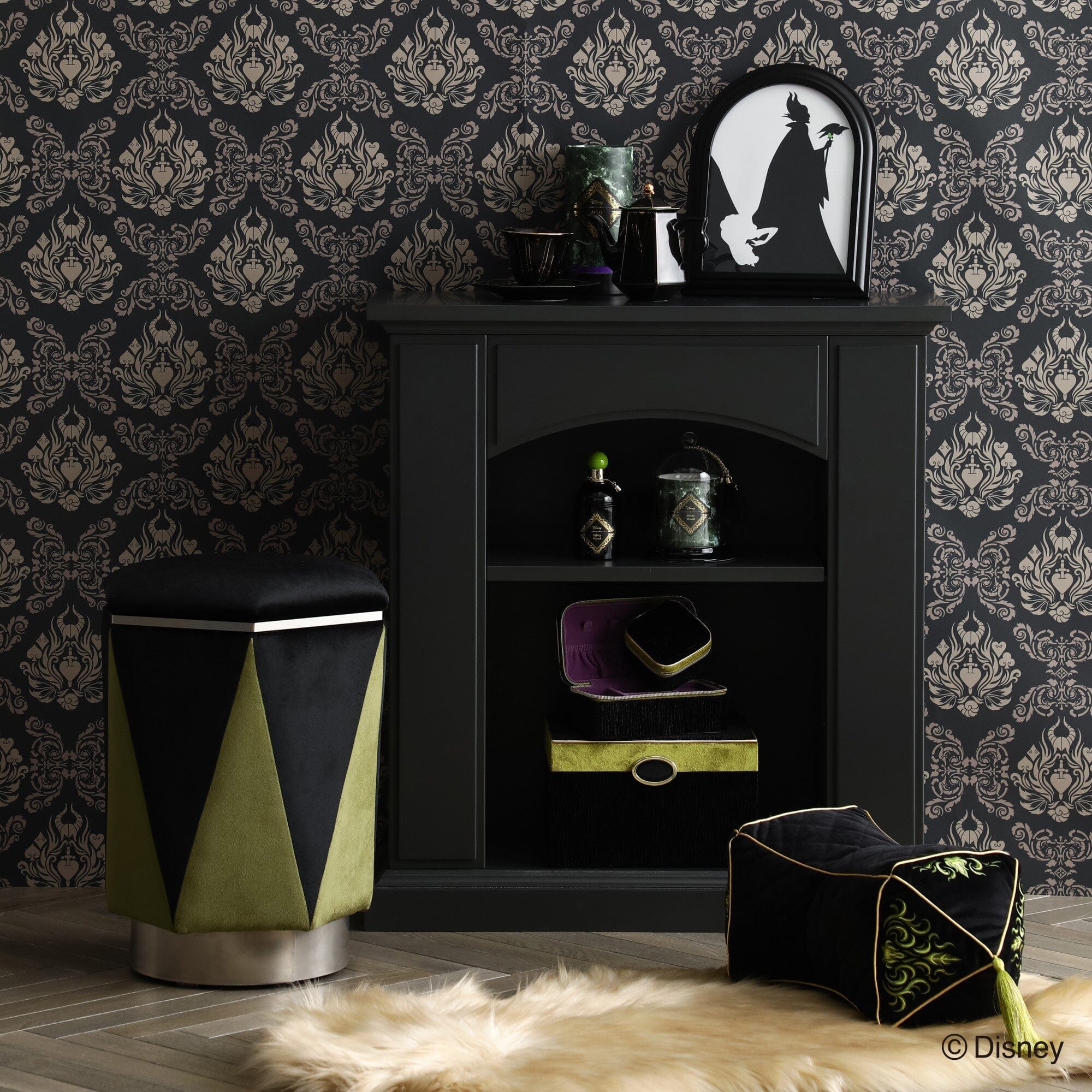 Disney Villains Maleficent Jewelry Box - Small Gothic Jewelry Storage for Necklaces & Rings - Perfect for Disney Fans, Collectors & Gift Giving