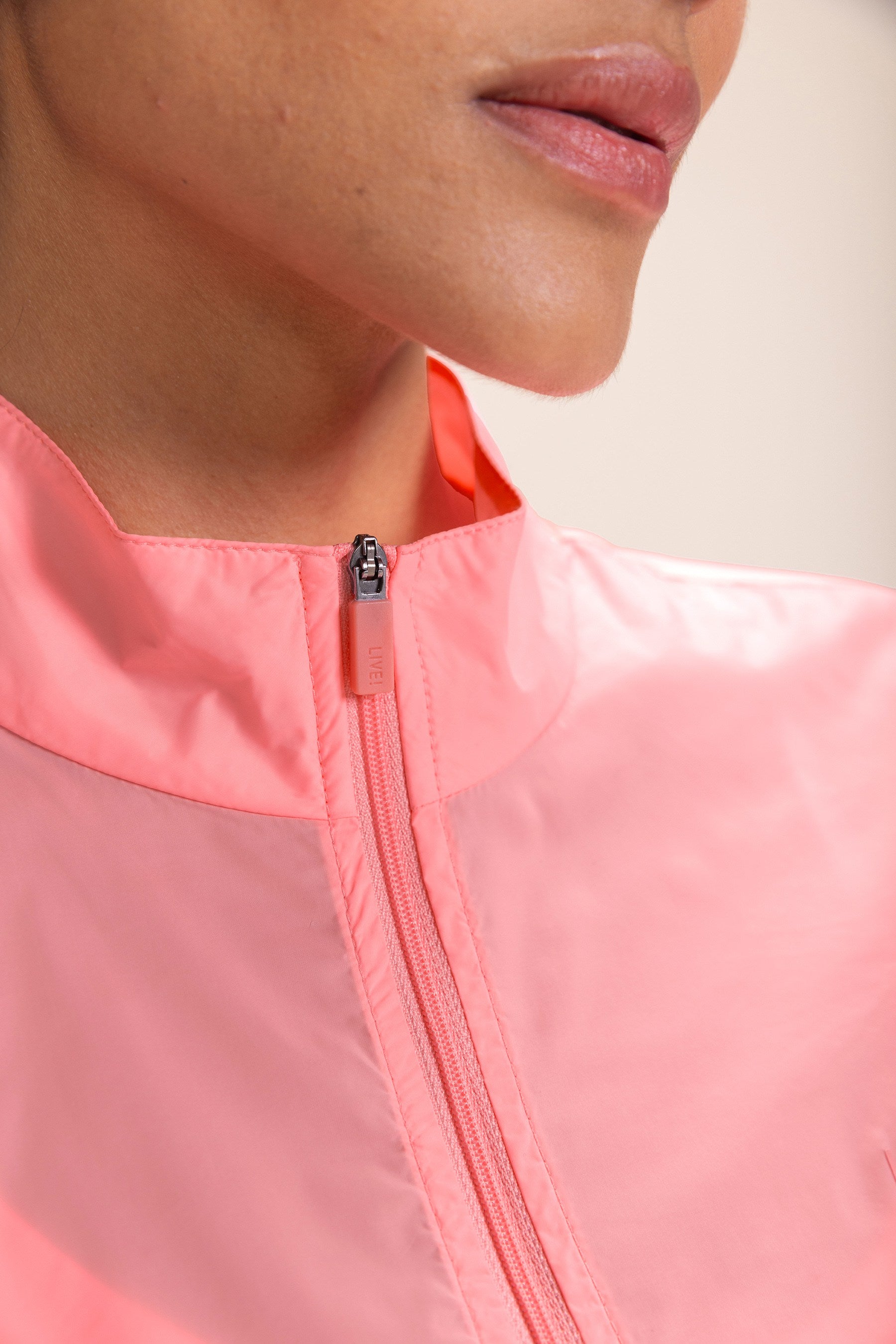 Neo Aero Windbreaker Jacket - Lightweight Waterproof Running Jacket for Men & Women - Perfect for Outdoor Sports, Hiking & Travel