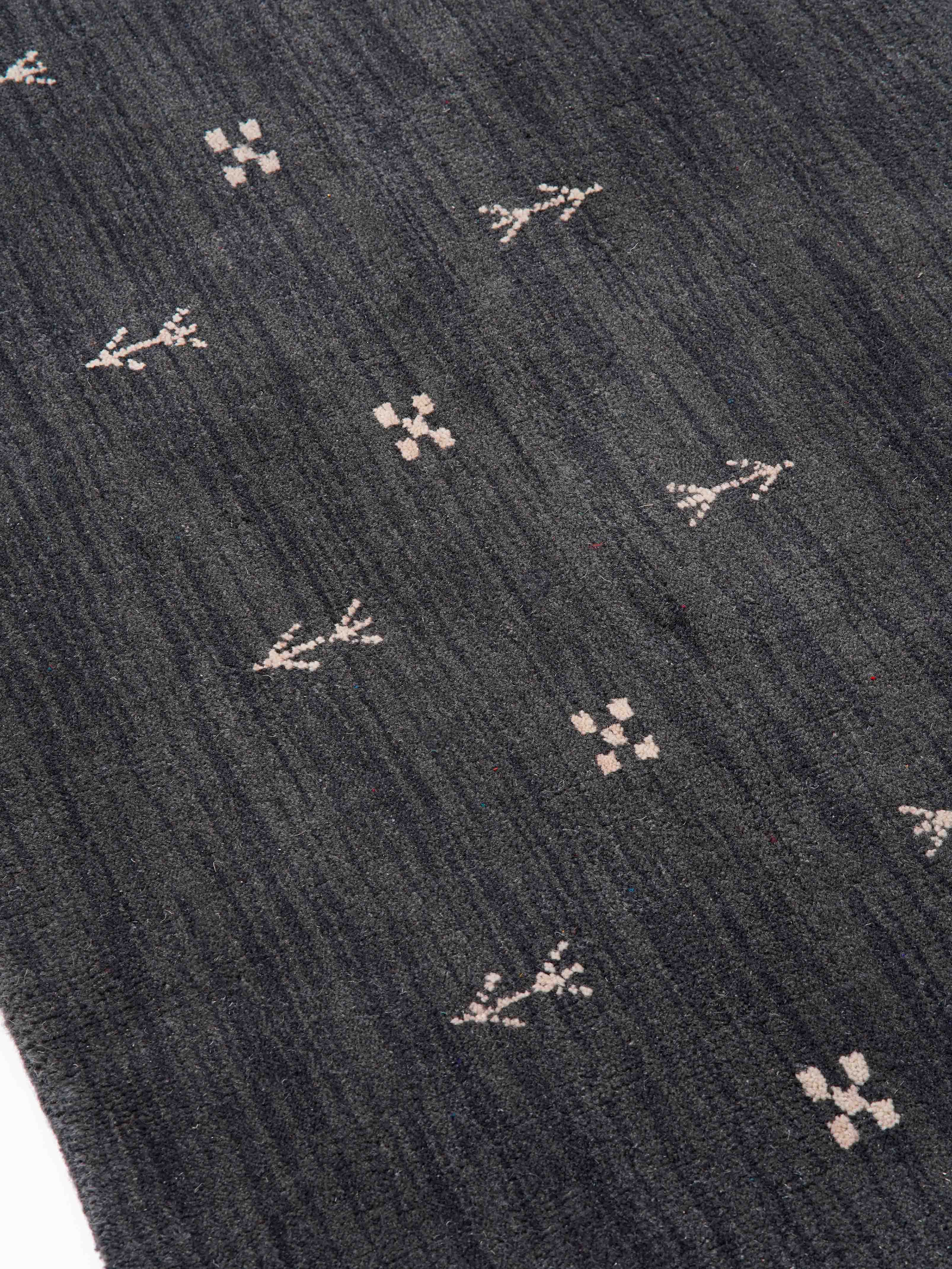Premium Hand-Knotted Wool Rug - Traditional Handmade Persian Design - Soft & Durable for Living Room, Bedroom & Home Decor