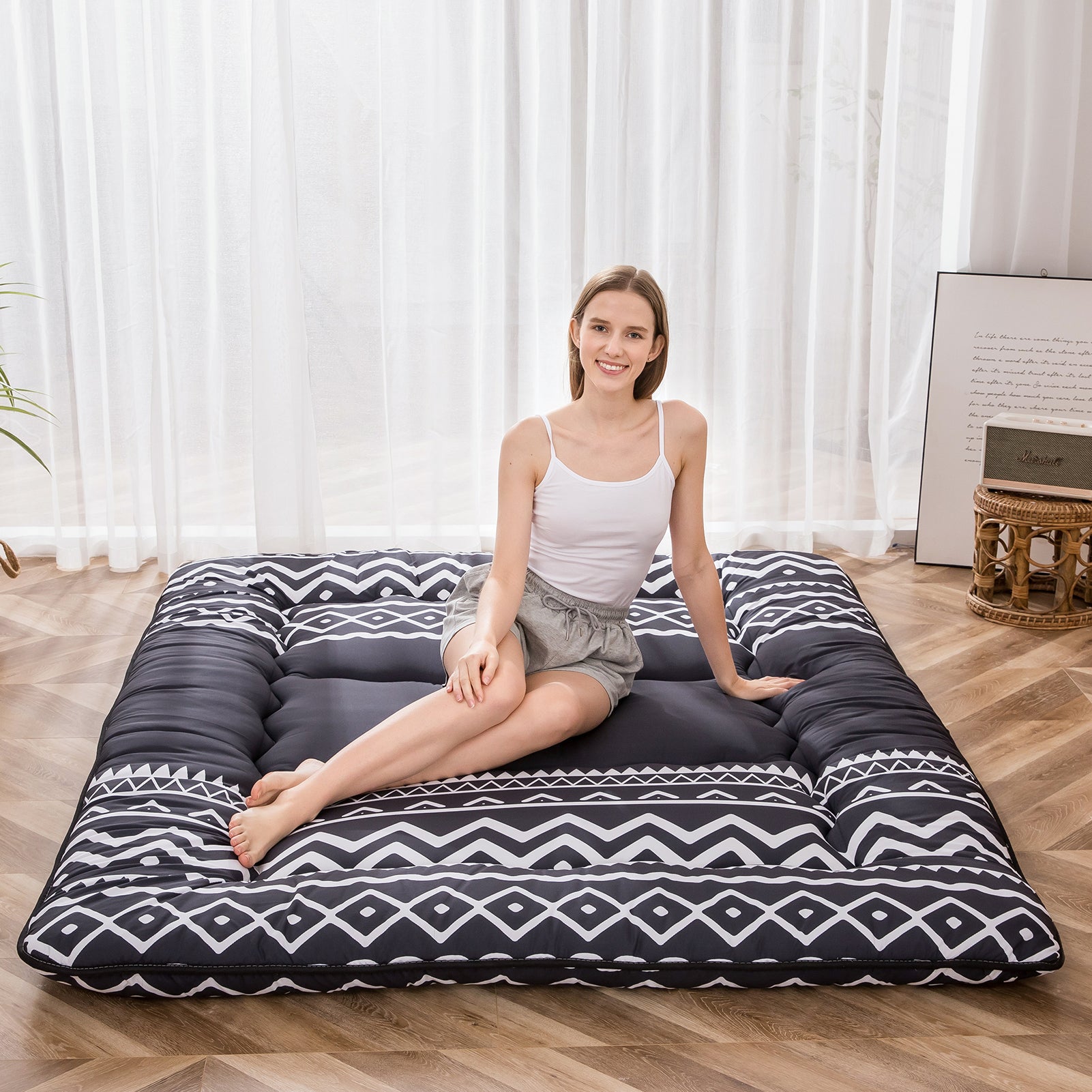 MAXYOYO Floor Mattress - Black Line Printed Futon Mattress for Adults & Kids | Easy to Clean Japanese Style Tatami Mattress | Perfect for Guest Beds, Camping & Yoga