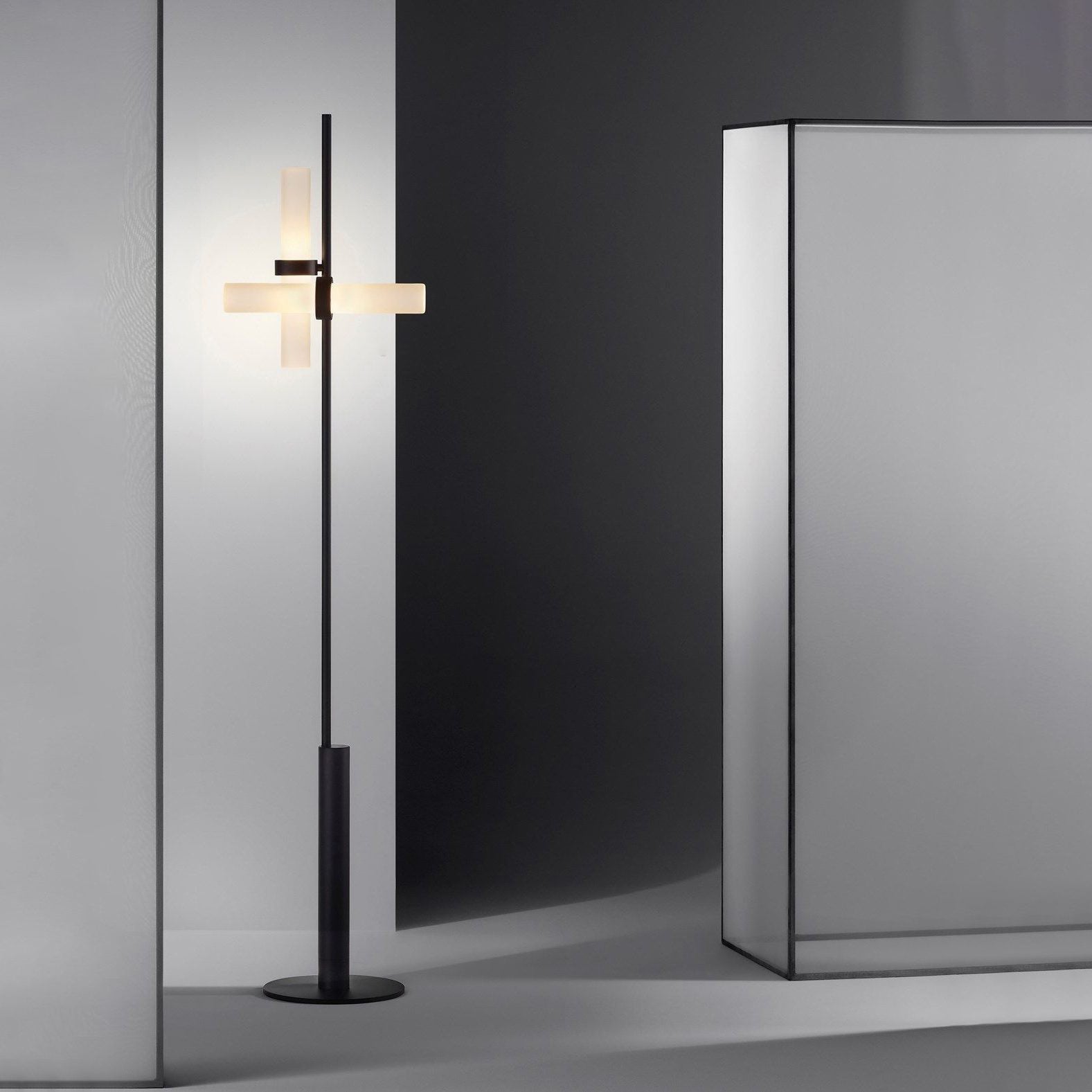 Axis Modular Floor Lamp - Adjustable Modern LED Standing Light for Living Room, Bedroom & Office - Dimmable Brightness & Flexible Design for Home Decor