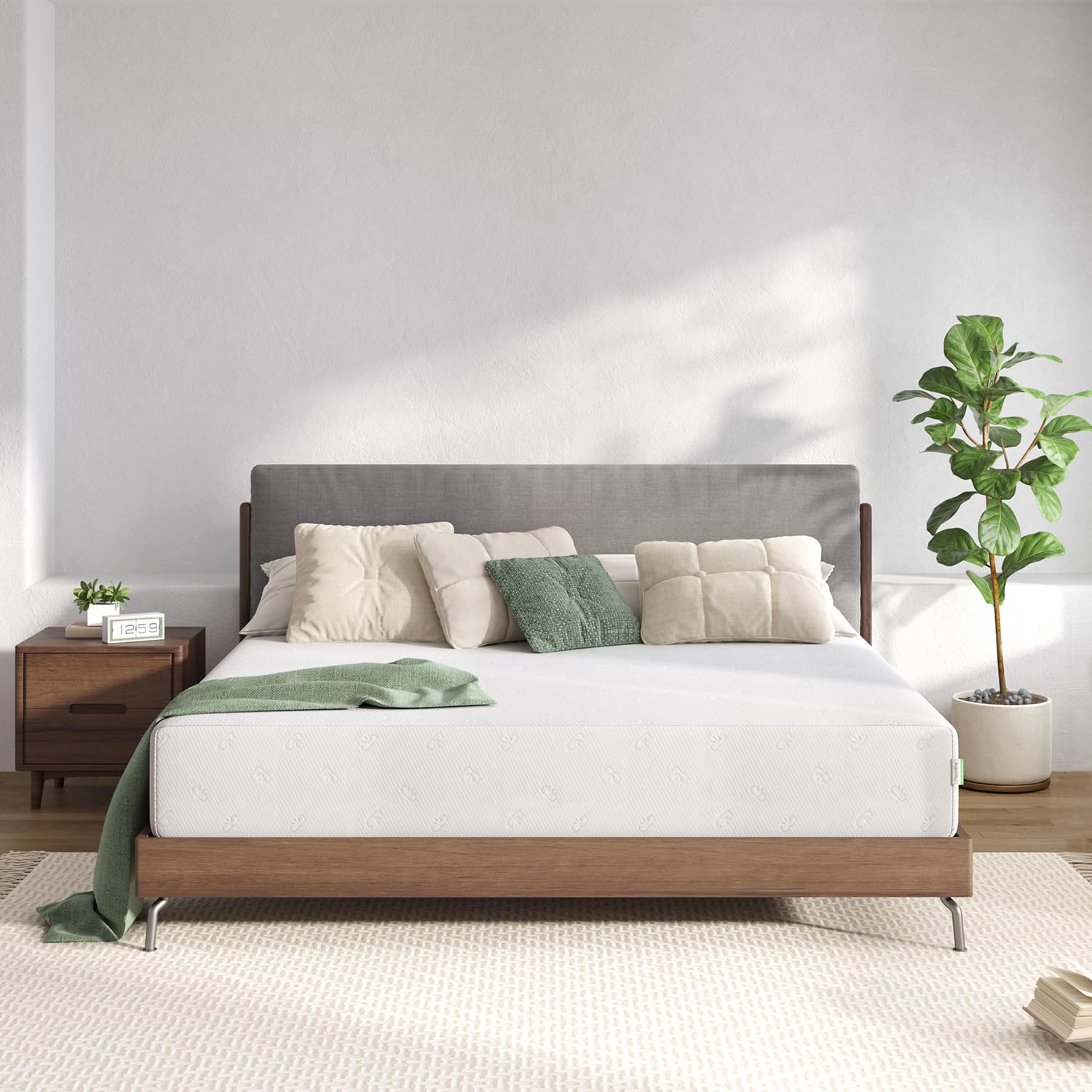Novilla 8 Inch Queen Size Memory Foam Mattress - CertiPUR-US Certified, Medium Firm Support for Pressure Relief & Comfort Sleep, Removable Washable Cover - Perfect for Bedrooms, Guest Rooms & Small Spaces