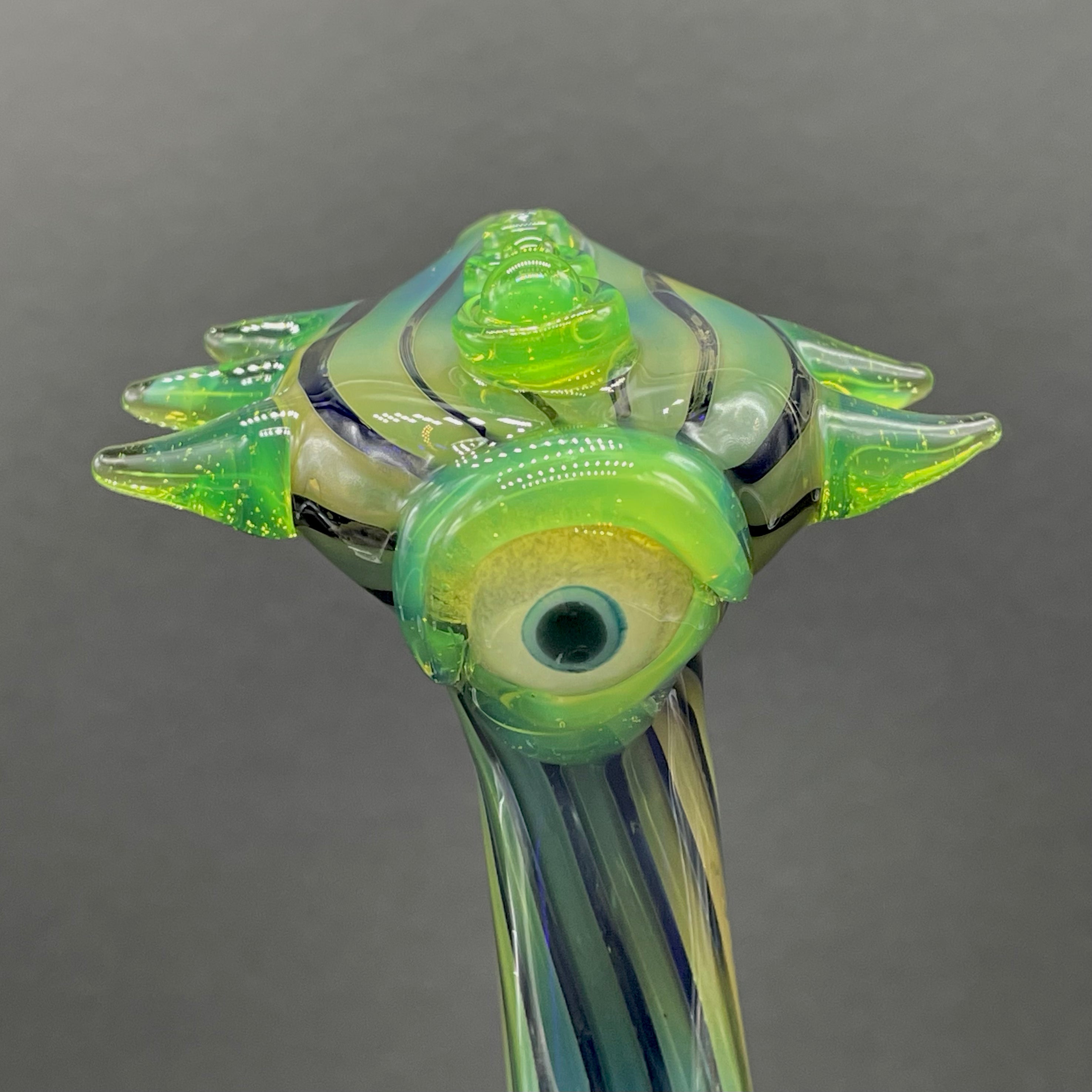 Alien Head Bubbler - Unique Glass Water Pipe for Smoking | Perfect for Home Use, Parties & Gifts
