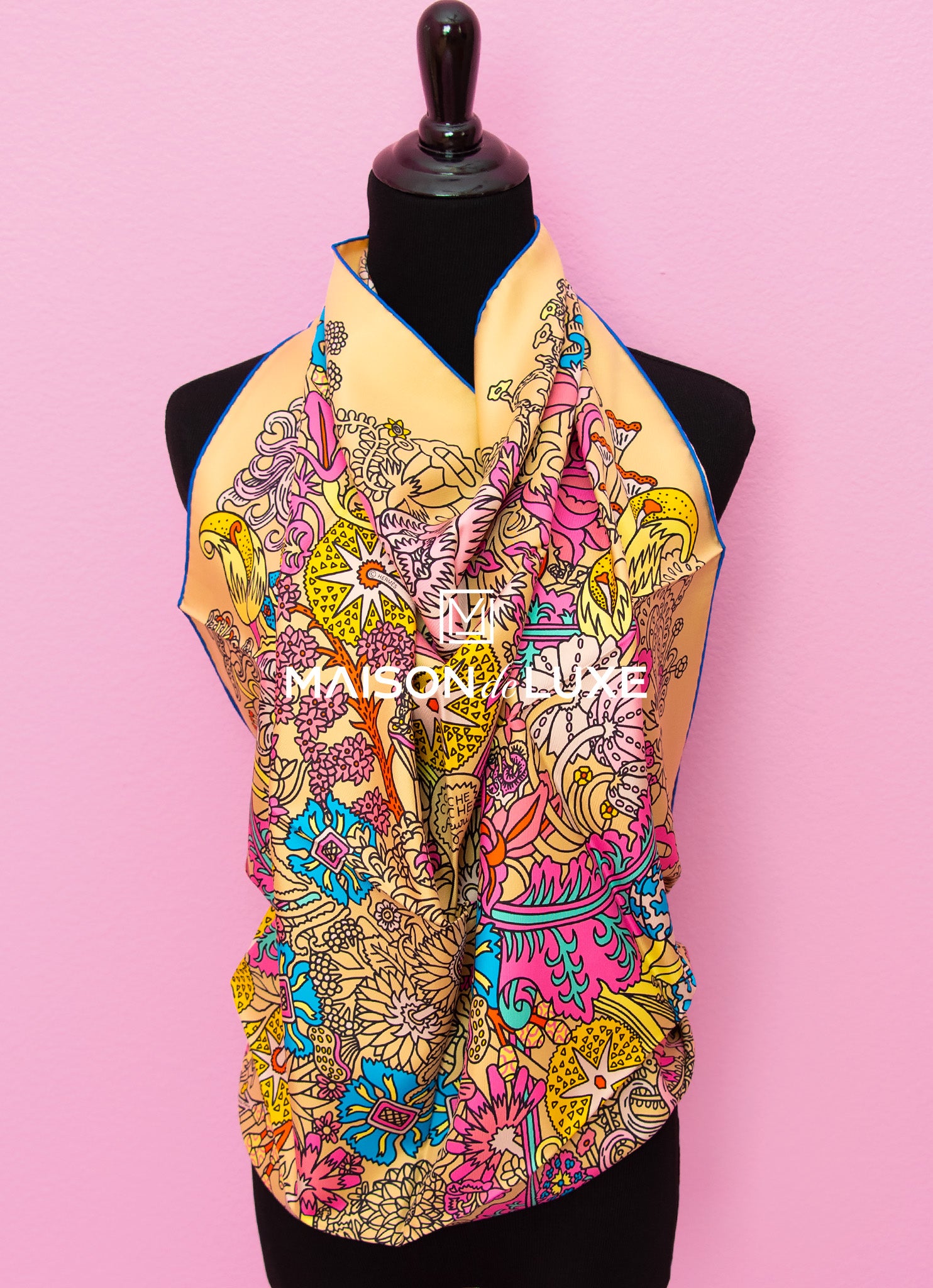 Hermes Fleuri Beige Twill Silk Scarf 90cm - Luxury Floral Print Fashion Accessory for Women, Perfect for Gifts, Parties and Everyday Elegance