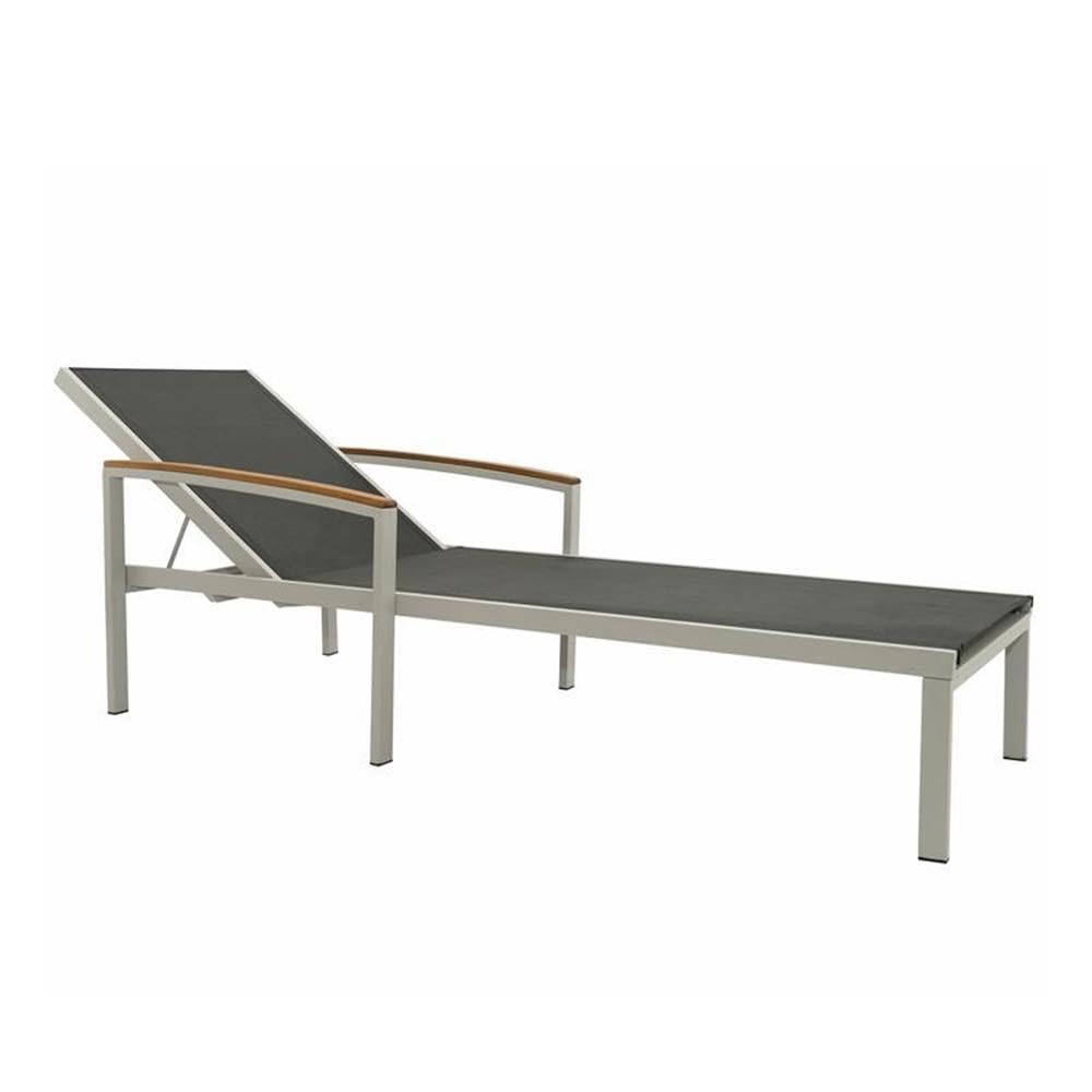 Braylee Reclining Chaise Lounge - Modern Black Accent Chair for Living Room, Bedroom & Patio - Comfortable Reading Napping Chair with Adjustable Backrest - Perfect for Relaxation, Home Decor & Small Spaces