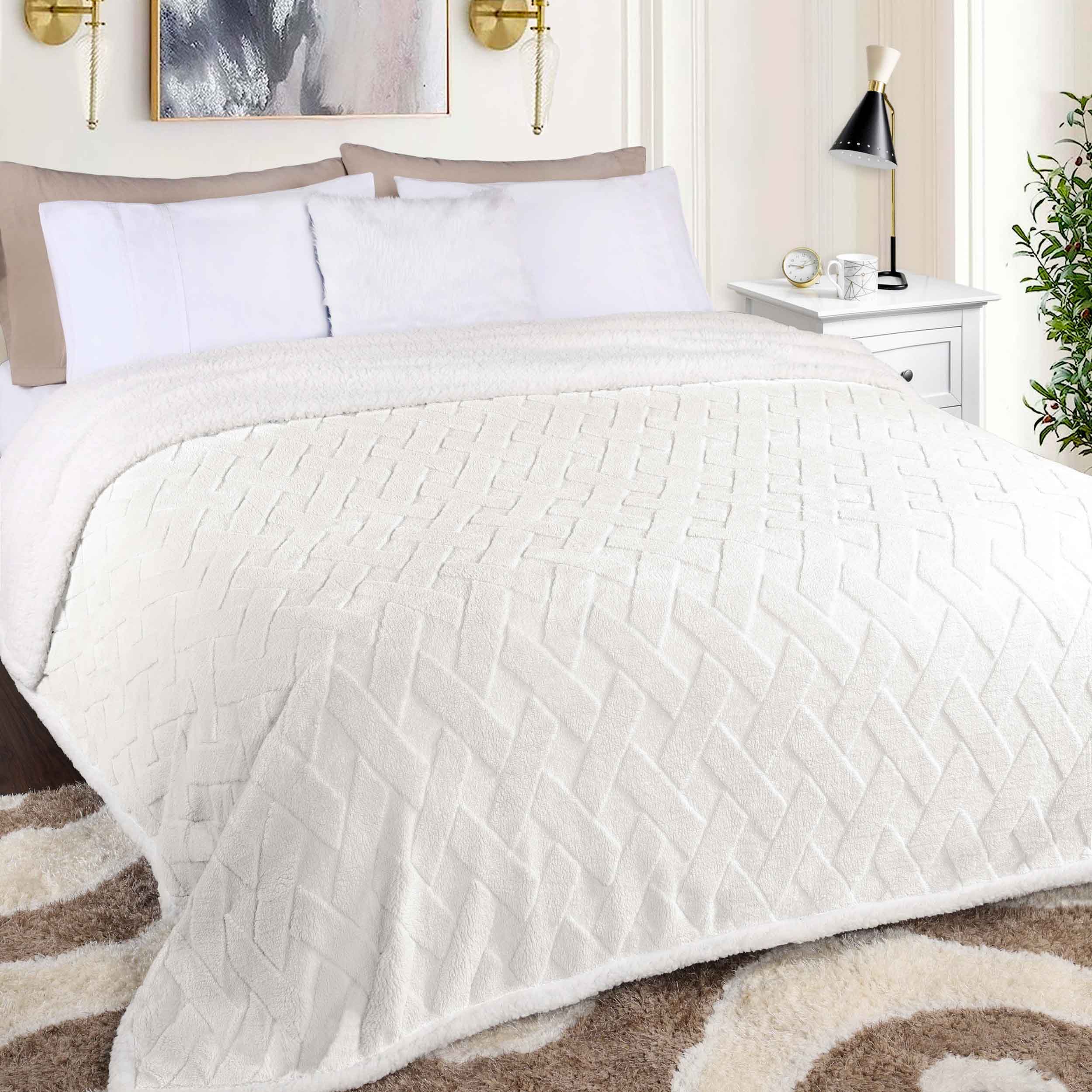 Nuuk Reversible Jacquard Lattice Plush Sherpa Fleece Blanket - Ultra Soft & Warm Winter Throw for Couch, Bed & Travel - Cozy Home Decor Gift for Christmas & Cold Weather