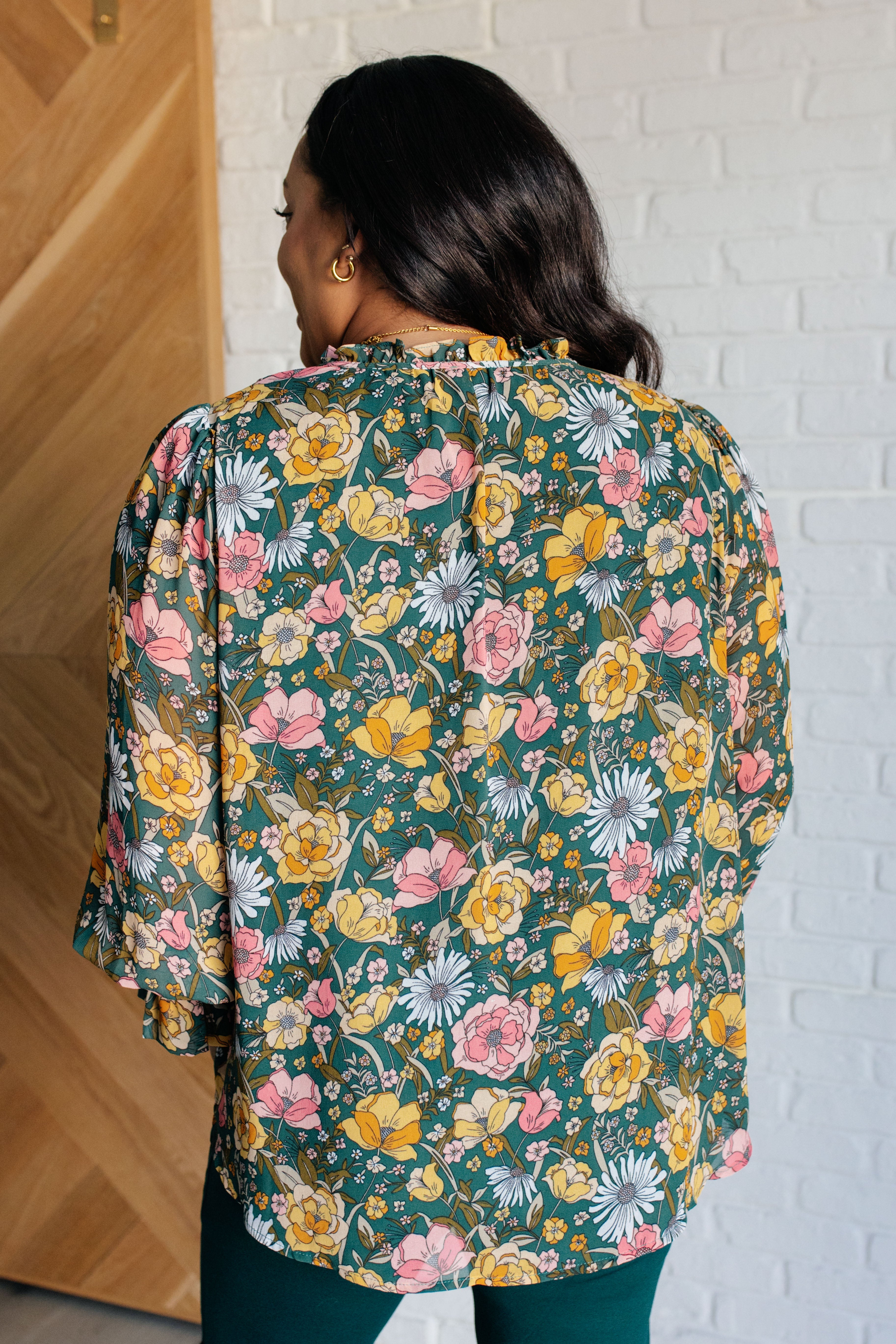 Floral Blouse for Women - Elegant Flowy Tops with Feminine Floral Print | Perfect for Spring, Summer, Office Wear & Casual Outfits