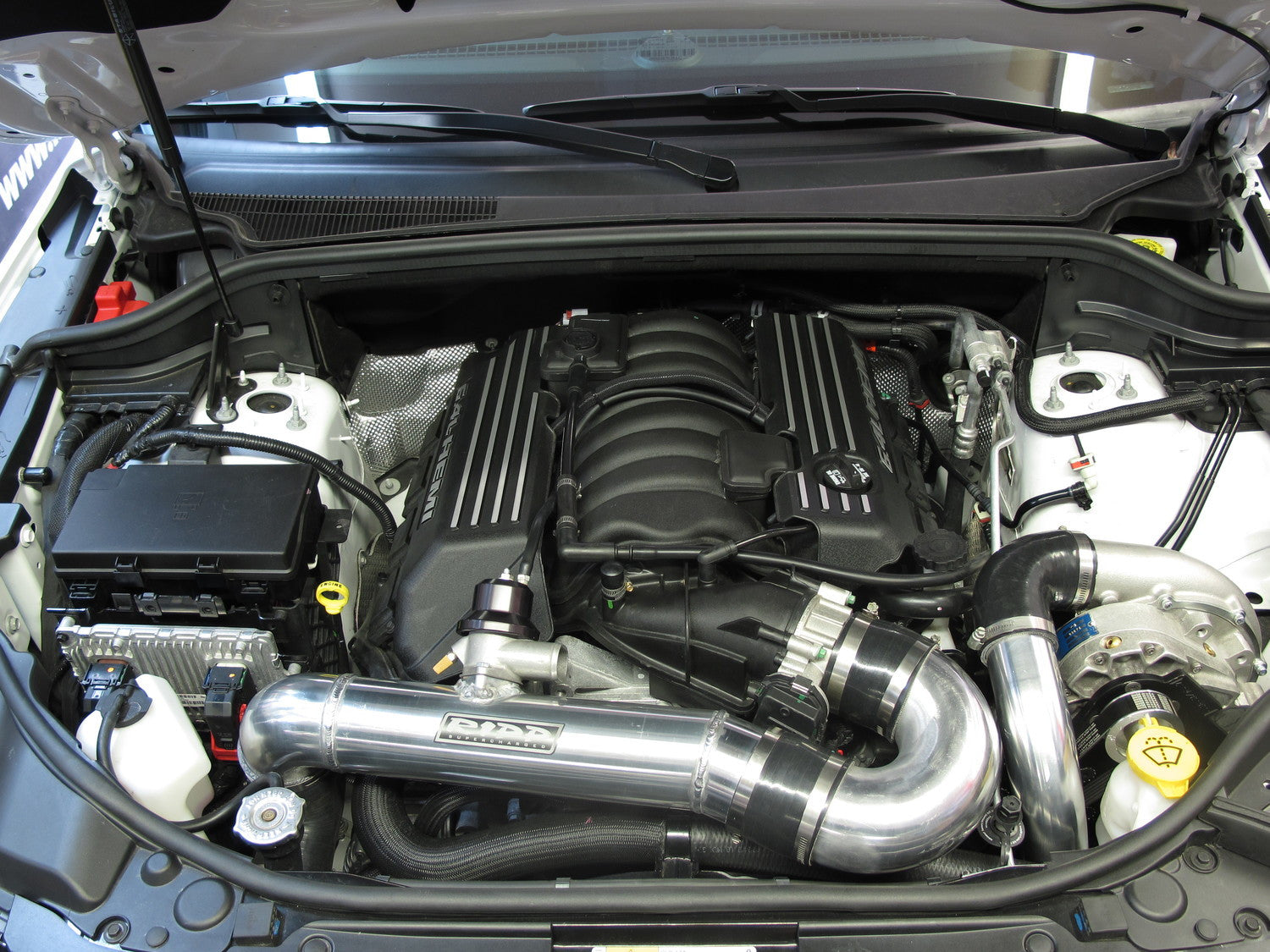 2016-2018 Jeep Grand Cherokee SRT 6.4L Supercharger Kit - Performance Upgrade for Off-Road & Street Racing