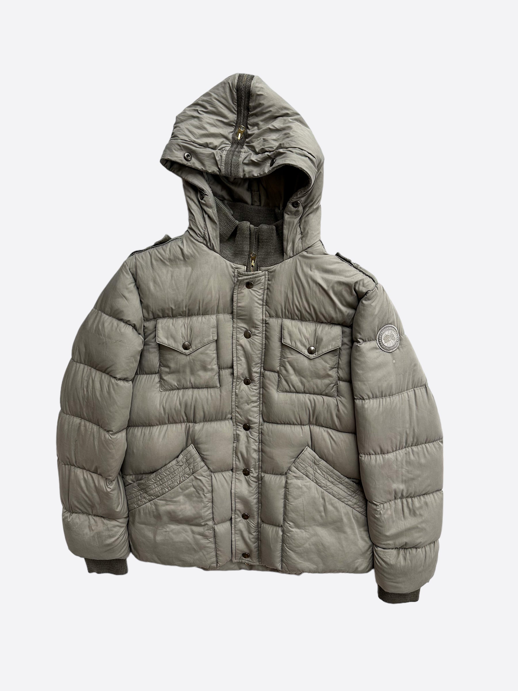 Canada Goose Grey Garment Dyed Branta Men's Winter Jacket - Waterproof Windproof Parka for Cold Weather, Outdoor Activities & Urban Style
