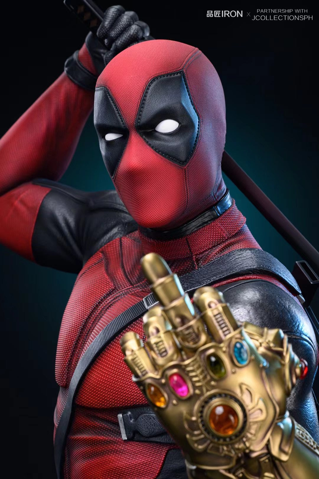 Deadpool Bust Statue - Marvel Comics Collectible Figure for Home & Office Decor - Perfect for Superhero Fans & Gift Giving