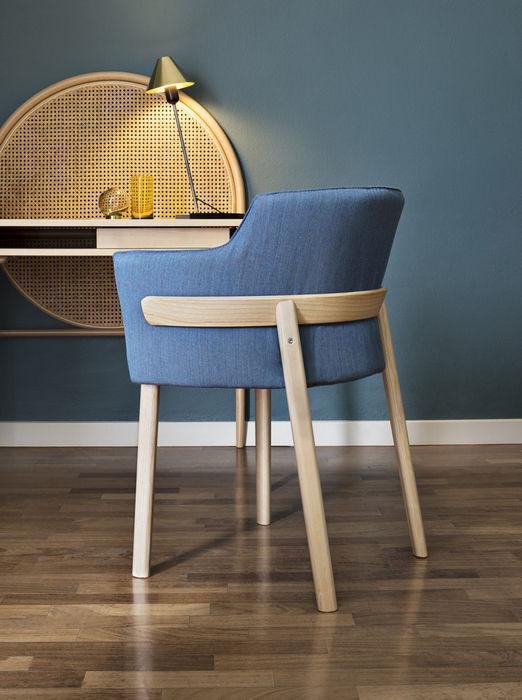 GTV Bentwood Armchair - Modern Wooden Dining Chair with Curved Backrest - Perfect for Dining Rooms, Kitchens, and Home Offices