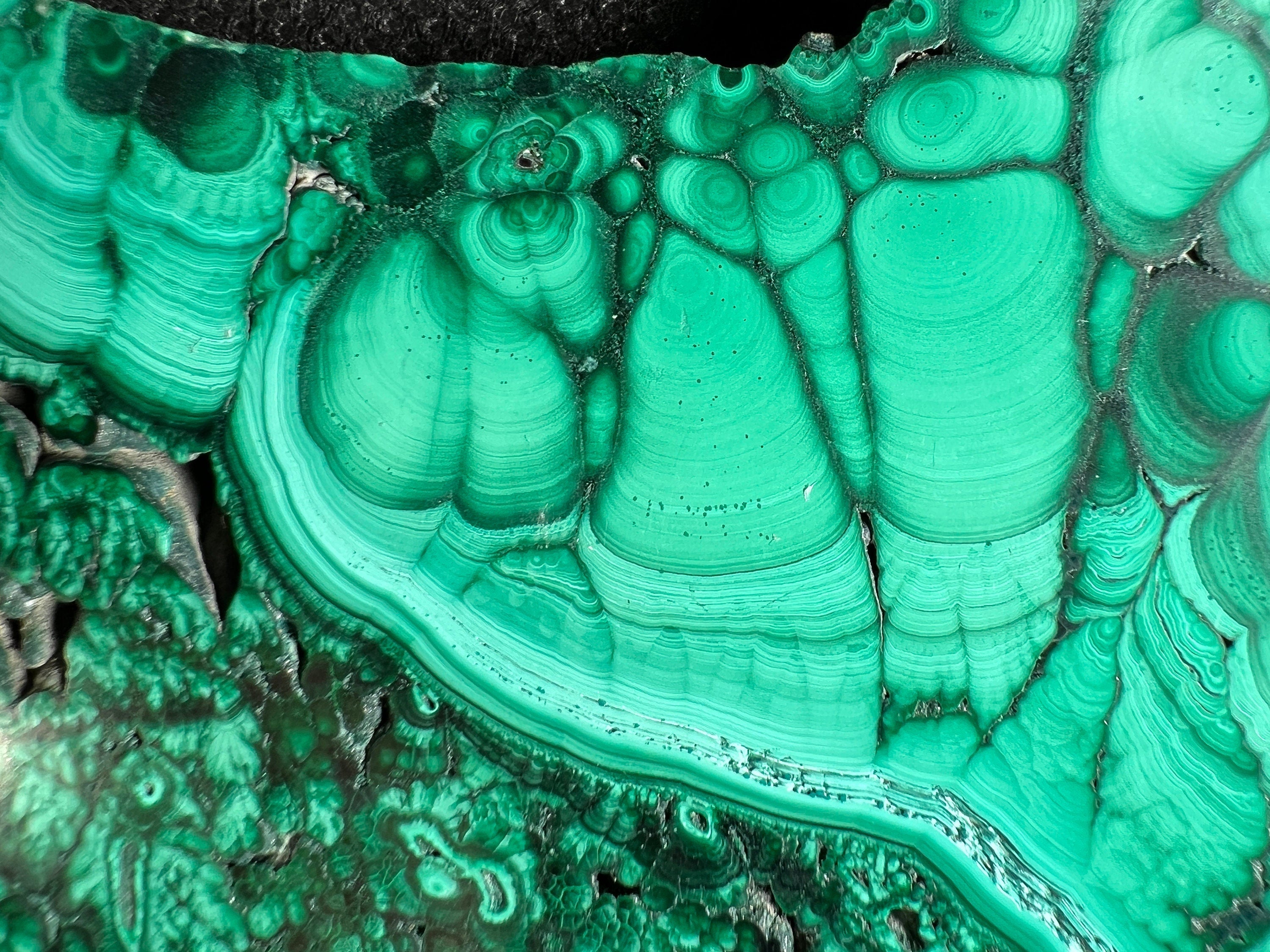 Premium Malachite Crystal Slab - Natural Green Malachite Stone for Jewelry Making, Healing Crystals, Unique Spiritual Gift & Home Decor | Perfect for Meditation, Reiki, Crystal Grids & DIY Crafts