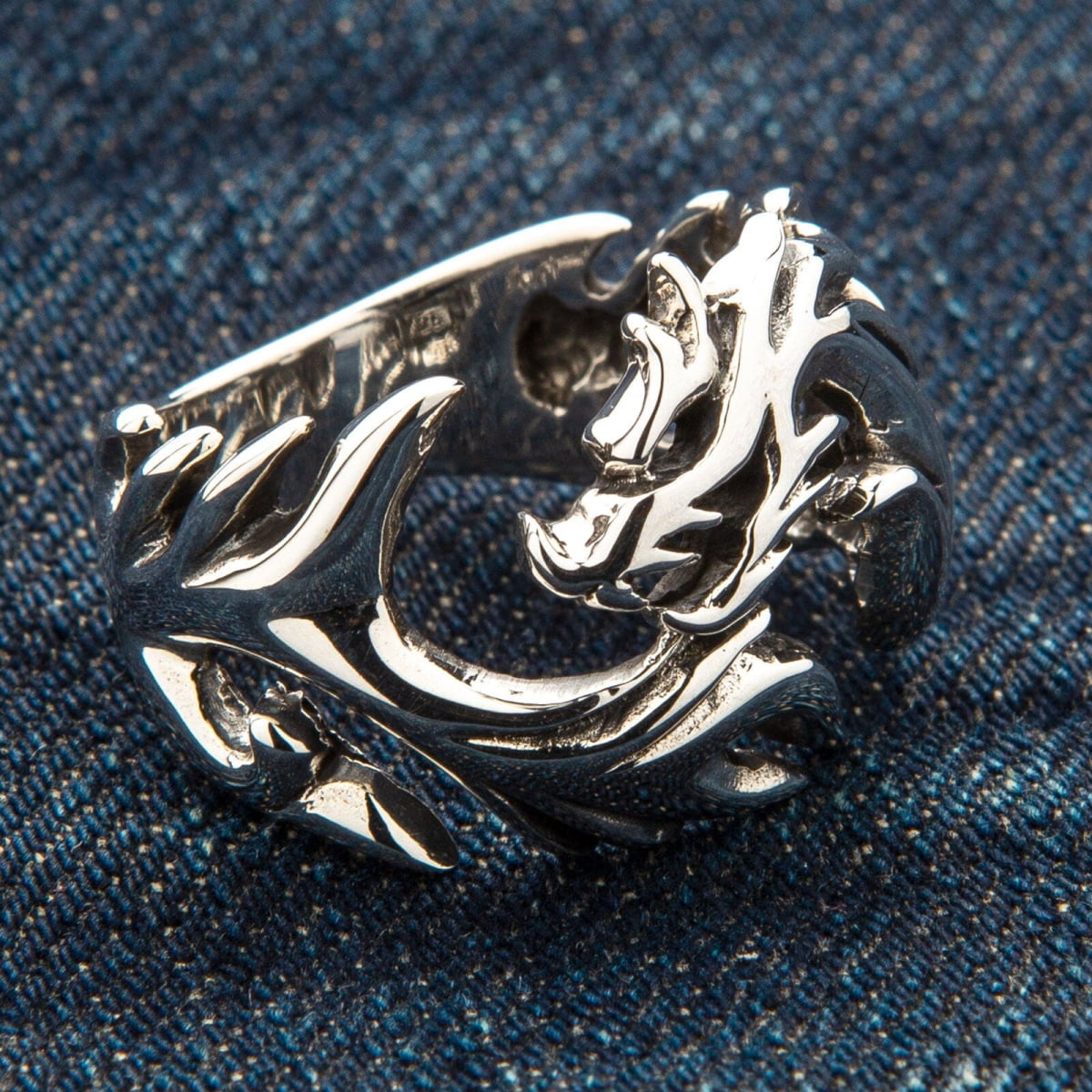 Flame Wolf Sterling Silver Gothic Ring for Men & Women - Dark Aesthetic Jewelry for Punk, Gothic, and Alternative Fashion Lovers - Perfect for Parties, Concerts, and Everyday Wear