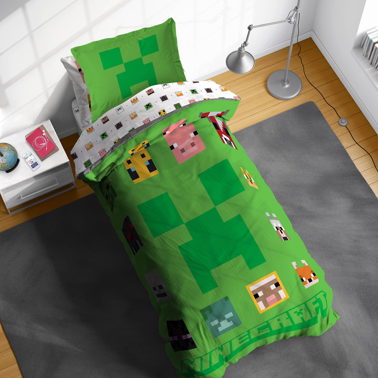 **Sunny Side Up Minecraft Twin Comforter Set - 5-Piece Kids Bedding with Comforter, Sheets & Pillowcase - Ultra Soft Microfiber Gamer Bed Set for Boys & Girls - Perfect for Bedrooms, Sleepovers & Gaming Rooms**