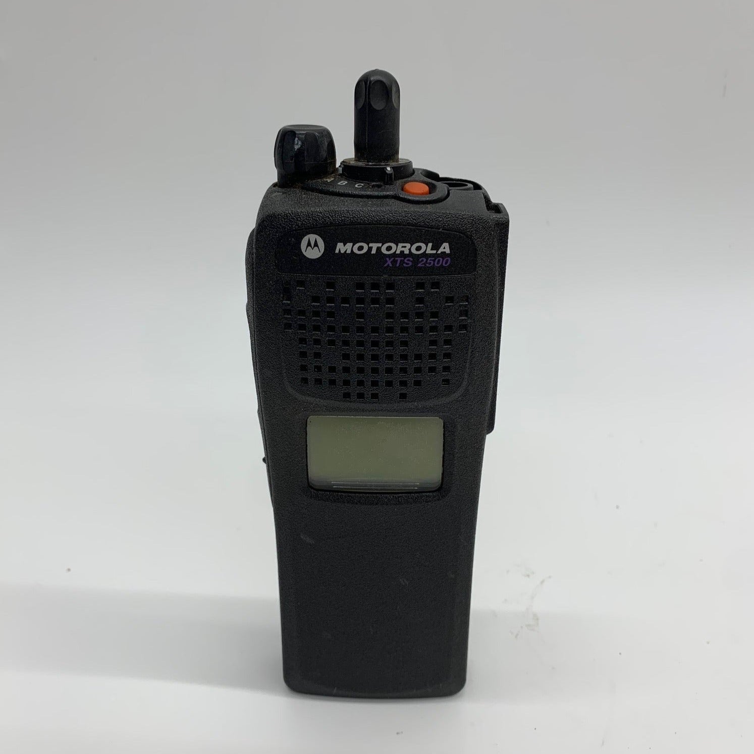 Motorola XTS2500 R2 UHF Portable Two-Way Radio - H46SDD9PW5AN Model 1.5 for Public Safety, Security & Emergency Communications