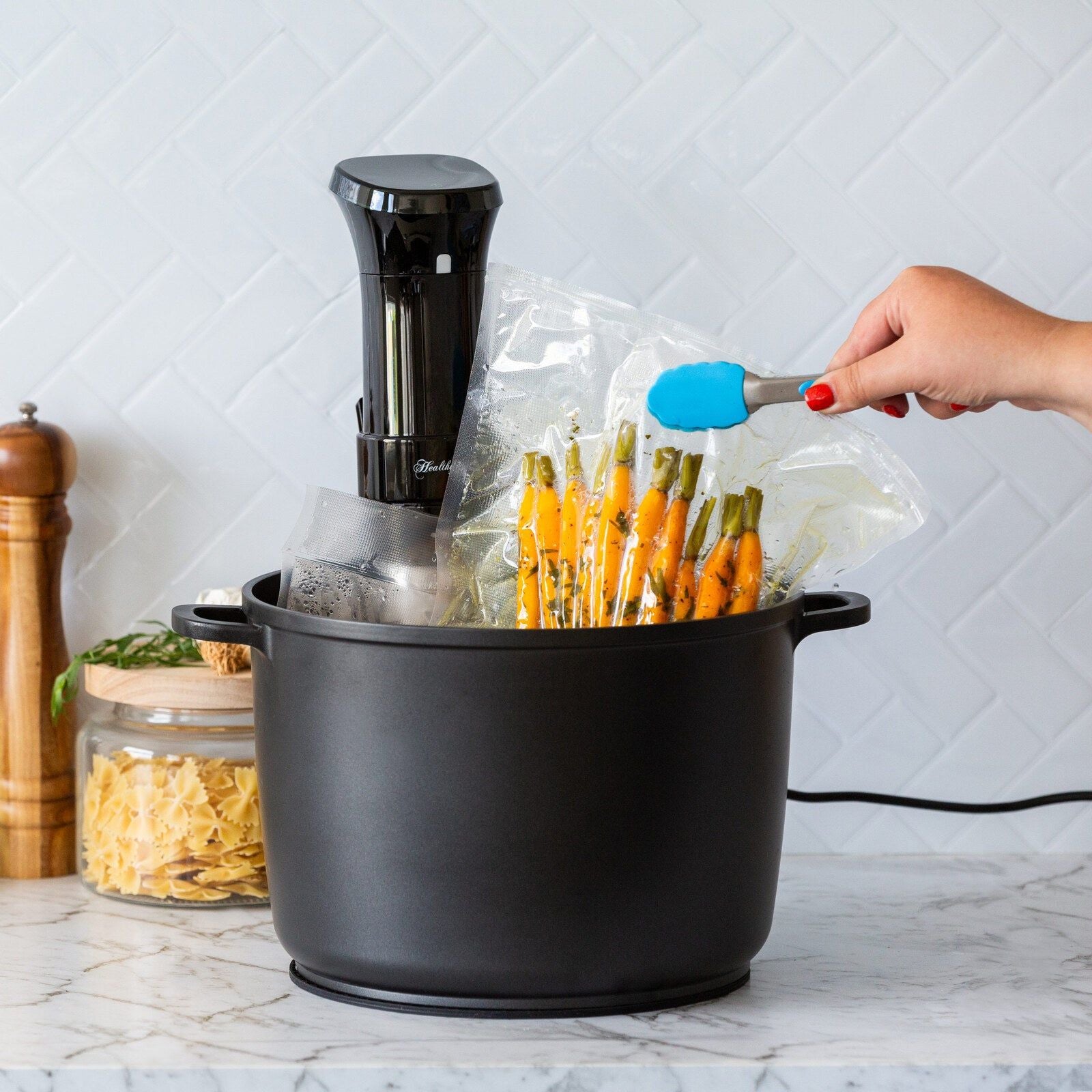 Premium Sous Vide Starter Kit with Vacuum Sealer & Bags - Perfect for Home Cooking, Meal Prep & Restaurant Quality Results