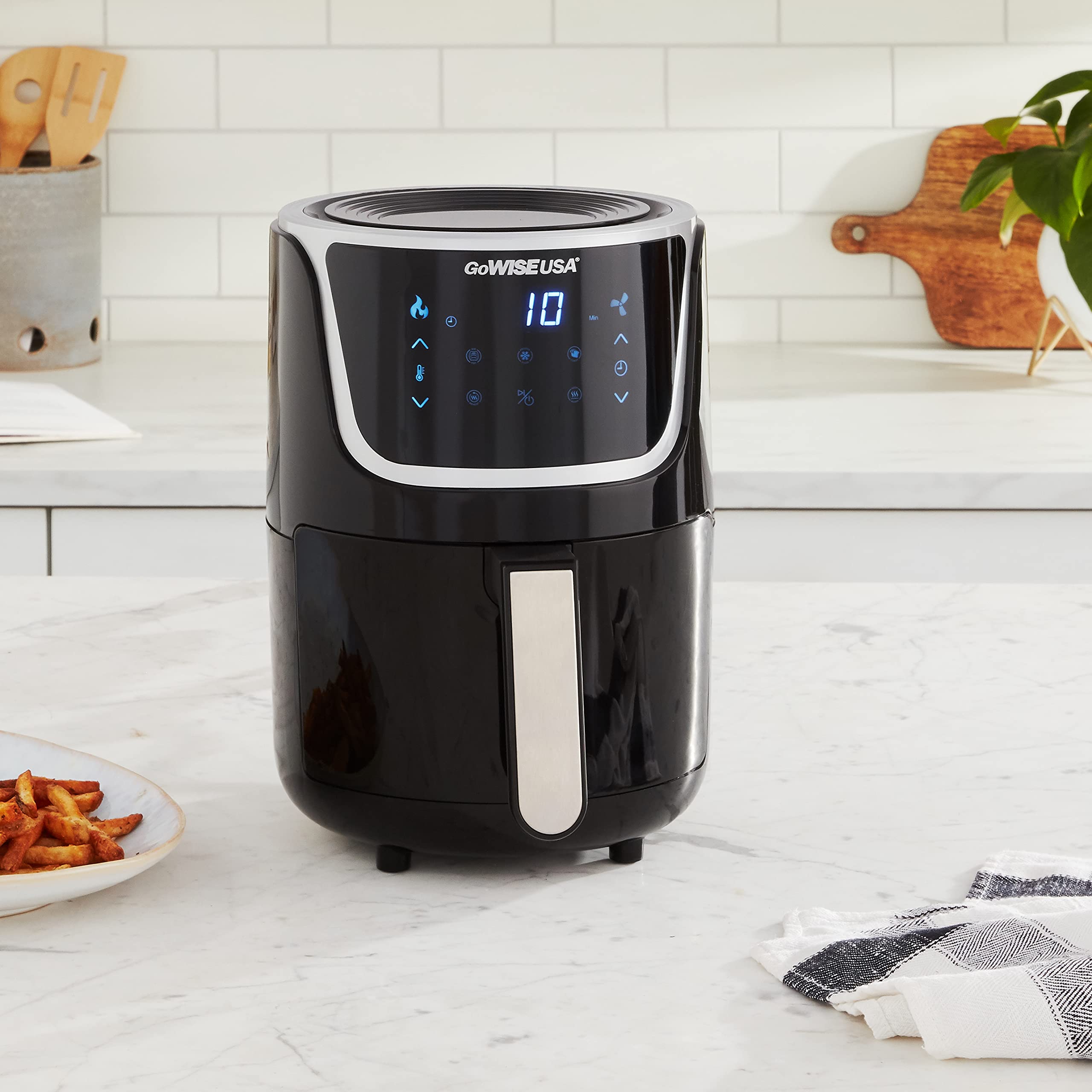 GoWISE USA 1.7 to 2 Qt Digital Air Fryer with Touchscreen - Compact Electric Mini Fryer with Recipe Book, Black/Silver - Perfect for Small Kitchens, Dorms & Healthy Cooking