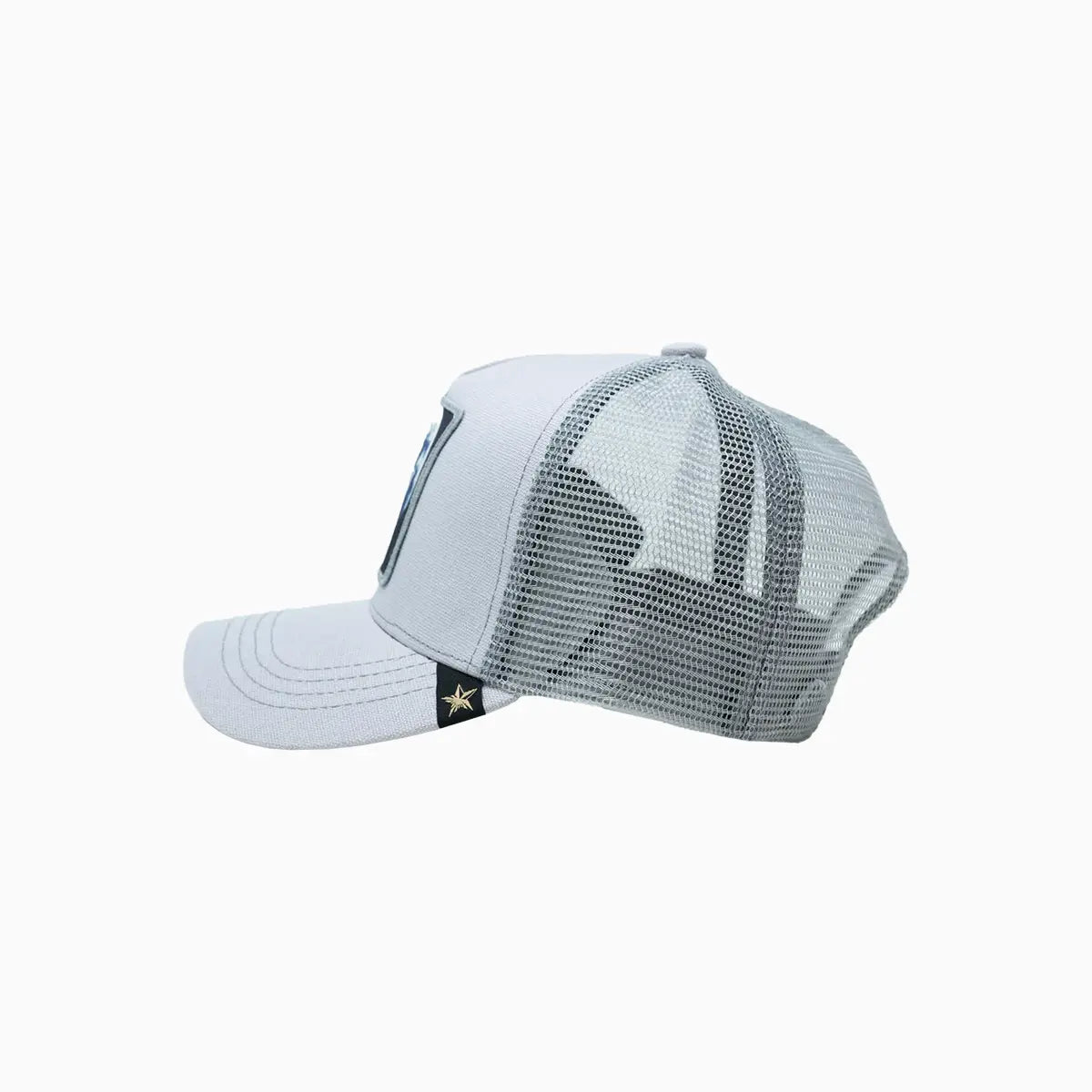 Full Moon Wolf Light Gray Trucker Hat - Stylish Adjustable Baseball Cap for Outdoor Adventures, Hiking, and Casual Wear