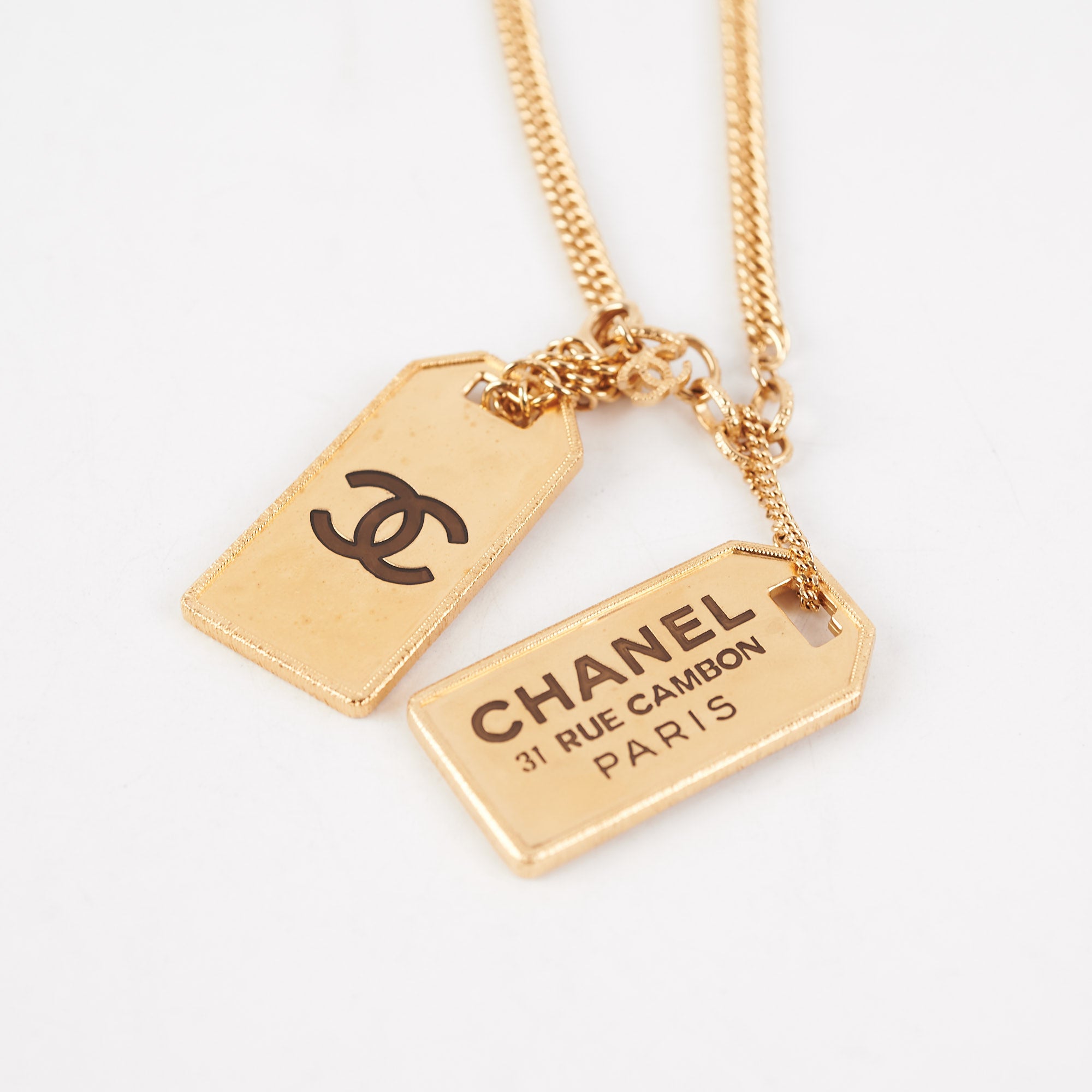 Chanel Name Tag Necklace - Fashion Jewelry for Women, Personalized Nameplate Pendant with Chain - Perfect for Gifts, Parties, and Everyday Wear