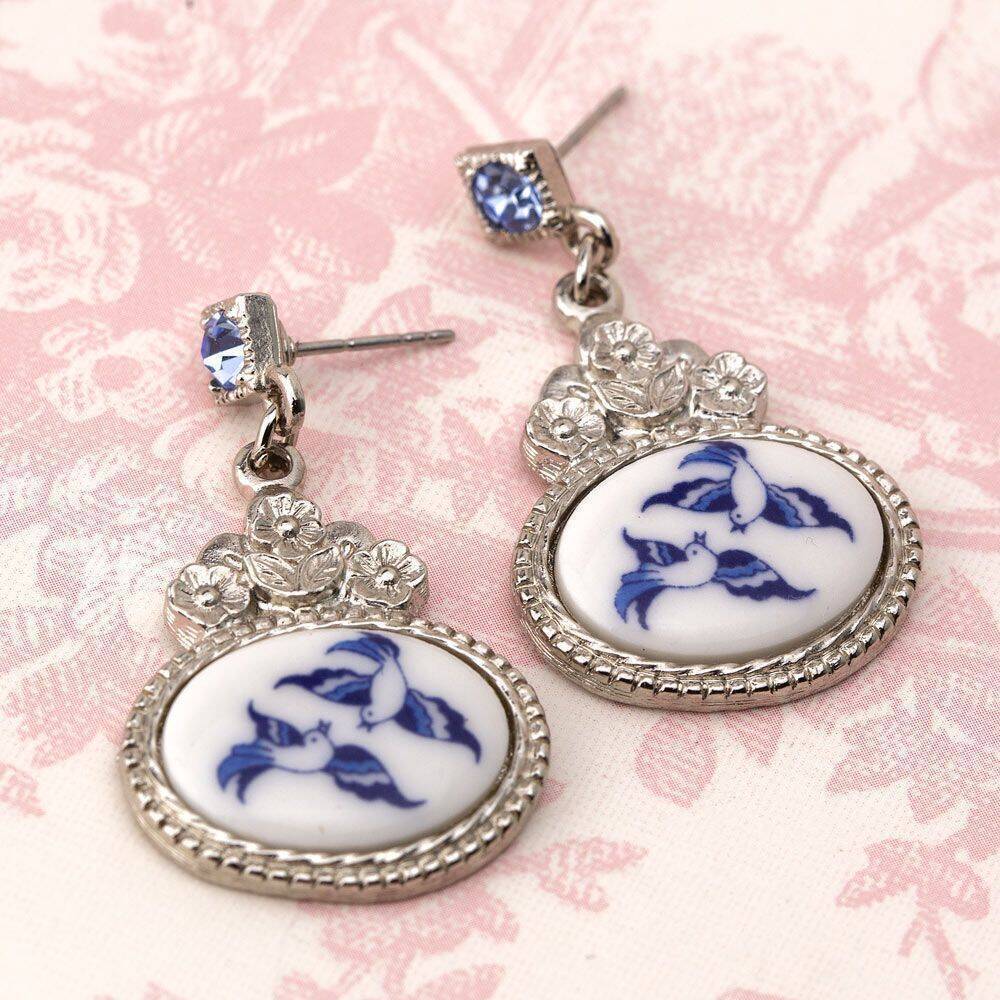 1928 Blue Willow Flower Light Sapphire Crystal Post Drop Earrings for Women - Vintage Style Dangle Earrings for Party, Wedding & Special Occasions
