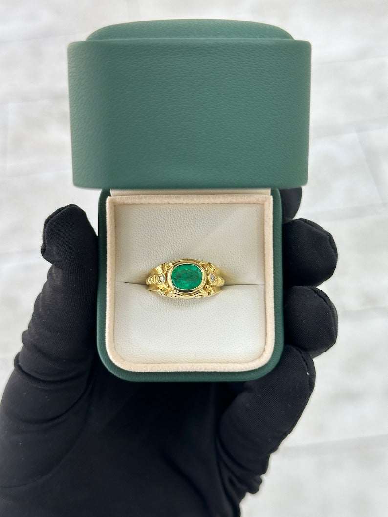 1.05tcw 18K 750 Gold Antique Natural Rich Green Emerald & Brilliant Round Diamond 3 Stone Ring - Elegant Vintage Jewelry for Weddings, Anniversaries & Special Occasions