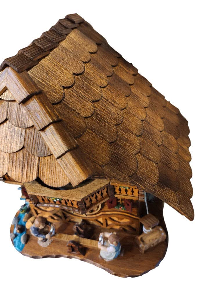 ISDD Traditional German Cuckoo Clock with Moving See-Saw Children - Perfect for Home Decor, Gift & Wall Clock Collection