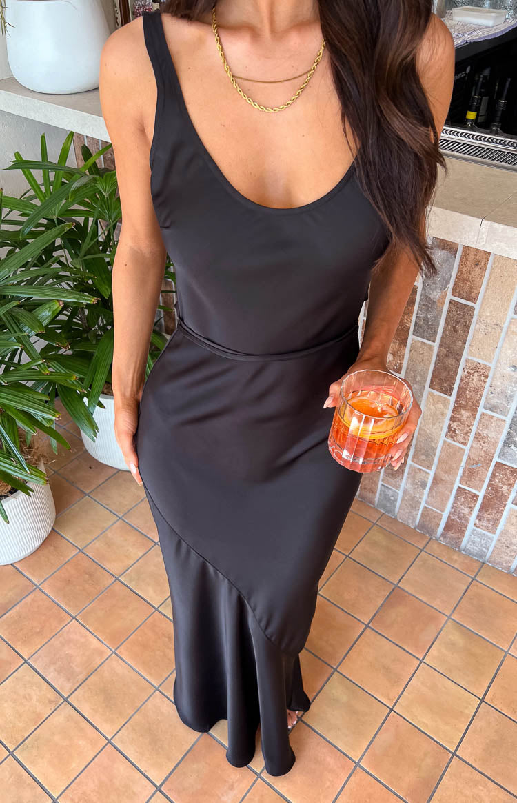 Elegant Black Satin Maxi Dress for Women - Formal Evening Gown & Prom Dress - Perfect for Weddings, Parties, and Special Occasions