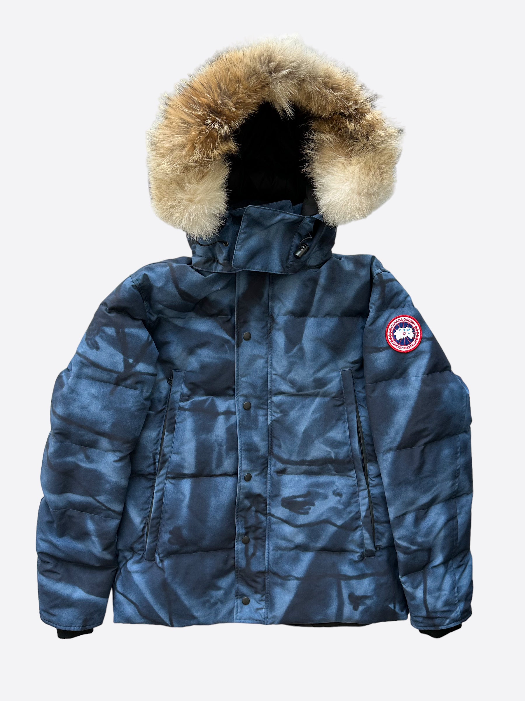 Canada Goose Blue Abstract Wyndham Men's Winter Jacket - Waterproof Windproof Parka for Cold Weather, Outdoor Activities & Urban Style